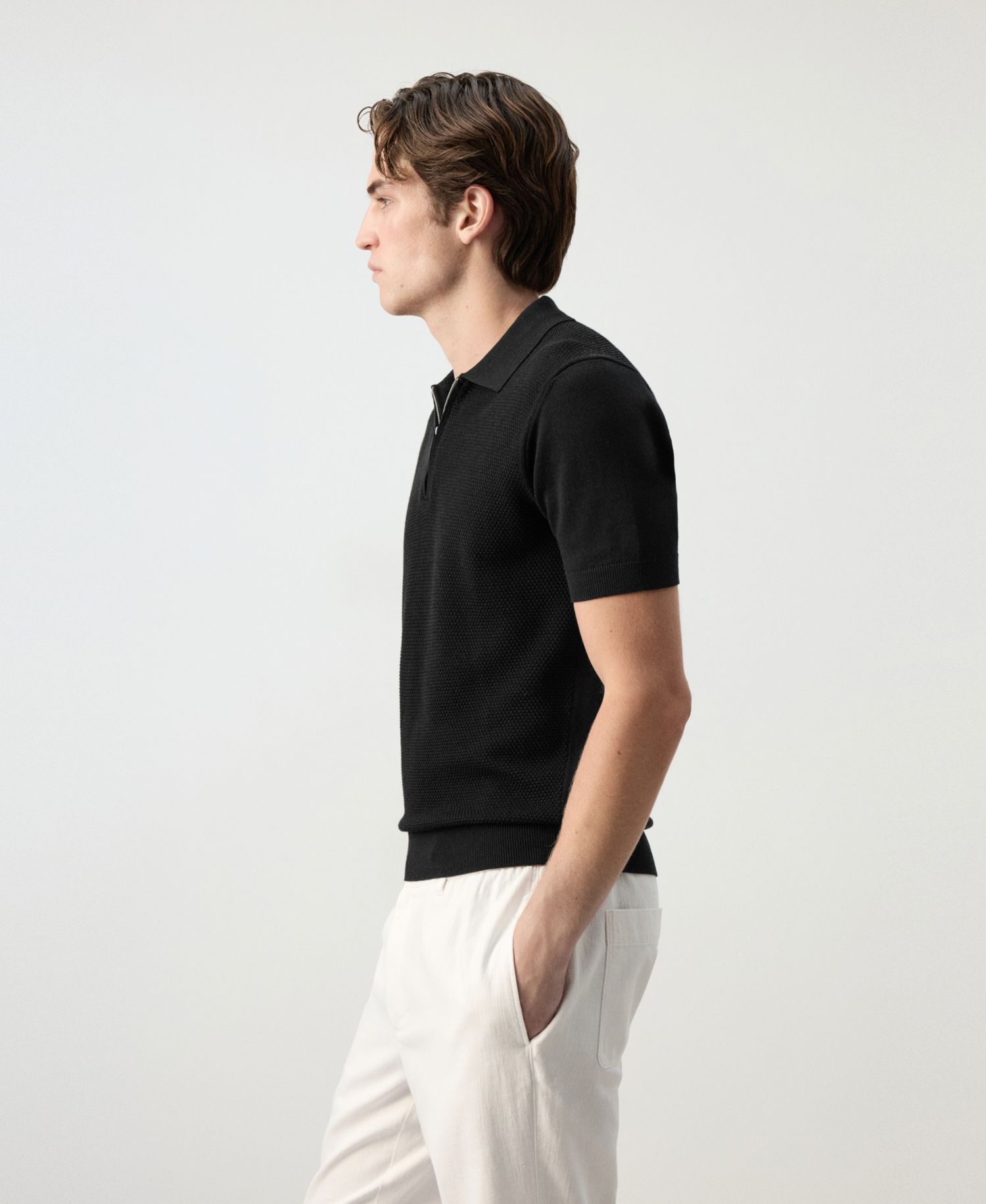 Men's Quarter-Zip Slim-Fit Structured Polo Shirt