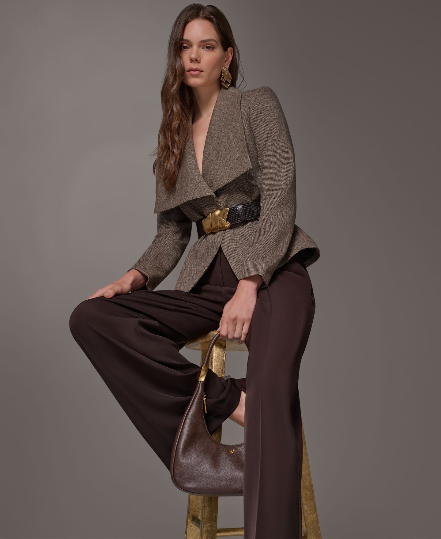 Женский пиджак Donna Karan New York Women Cropped Shoulder-Padded Belted Blazer, цвет: Тёмно-коричневый / Золотой — фото 14
