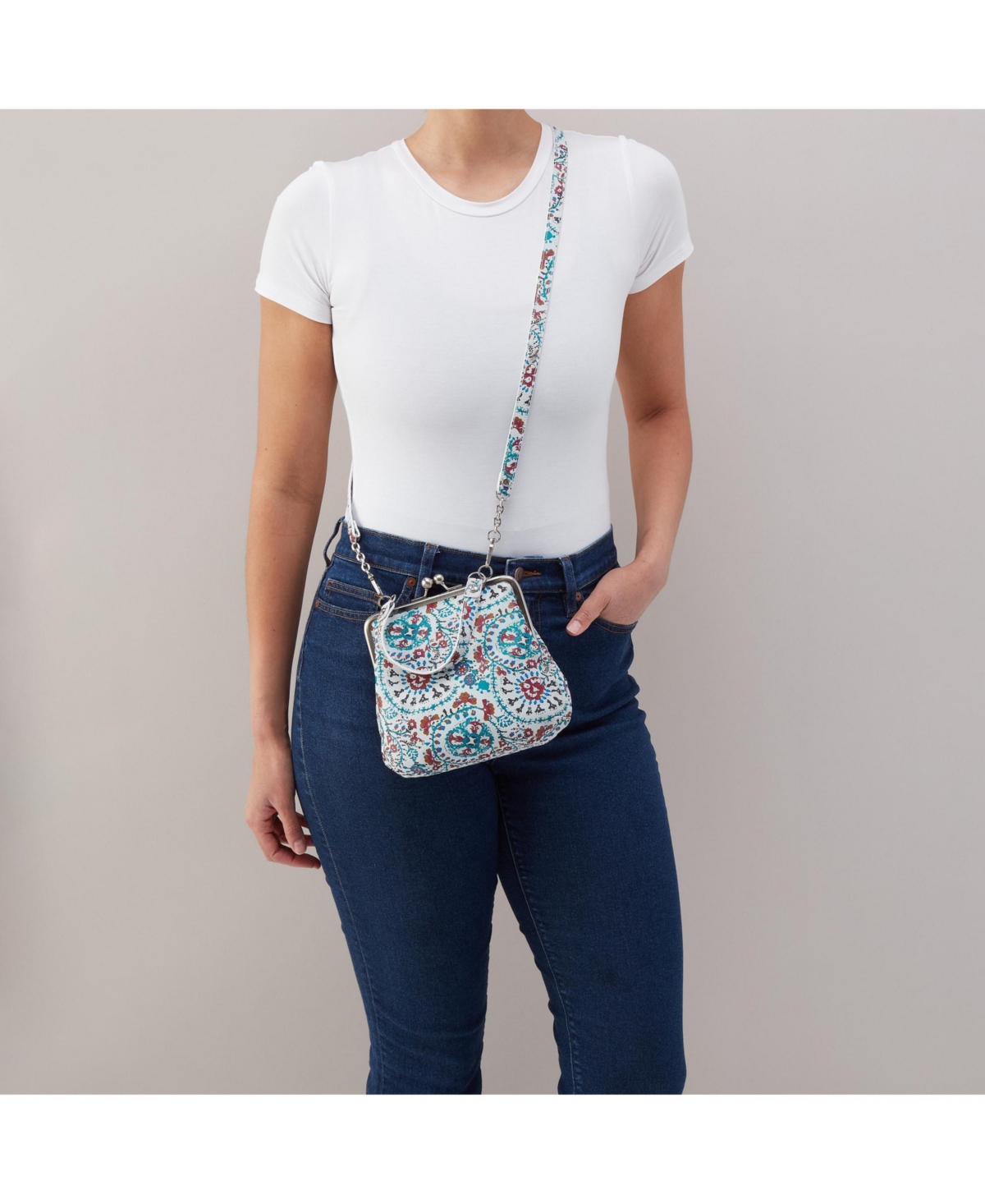 Hobo Alba Crossbody Bag