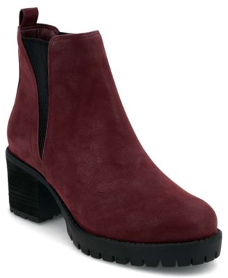 Women's Jody Lug Sole Wide-Width Chelsea Booties