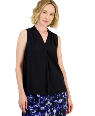 Women's V-Neck Sleeveless Pleated Blouse