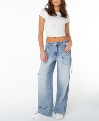 Juniors' Baggy Wide-Leg Light-Wash Cargo Jeans