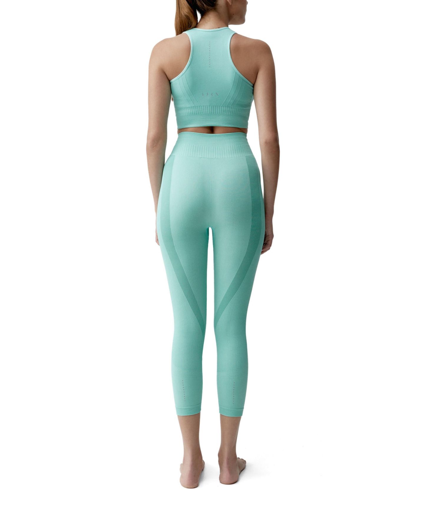 Женский топ Born Living Yoga Eris Medium-Support Performance Sports, цвет: Синий — фото 5