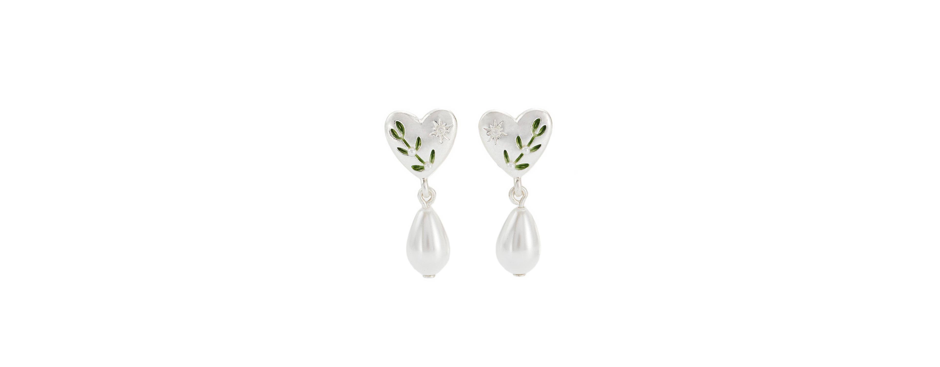 Fable England Niva Mistletoe and Pearl Earrings in Silver