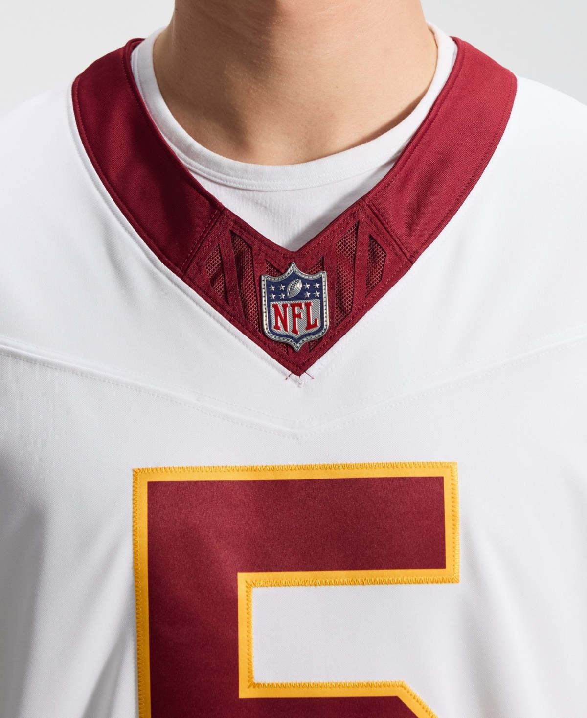 Nike Men's Jayden Daniels White Washington Commanders Super Bowl Era Vapor F.u.s.e. Sewn Down Limited Jersey