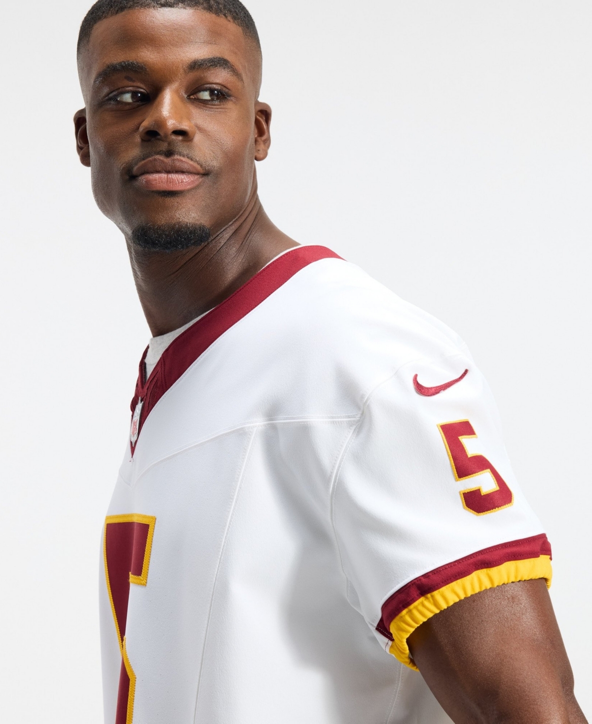 Nike Men's Jayden Daniels White Washington Commanders Alternate 2 Super Bowl Era Vapor F.u.s.e. Elite Jersey