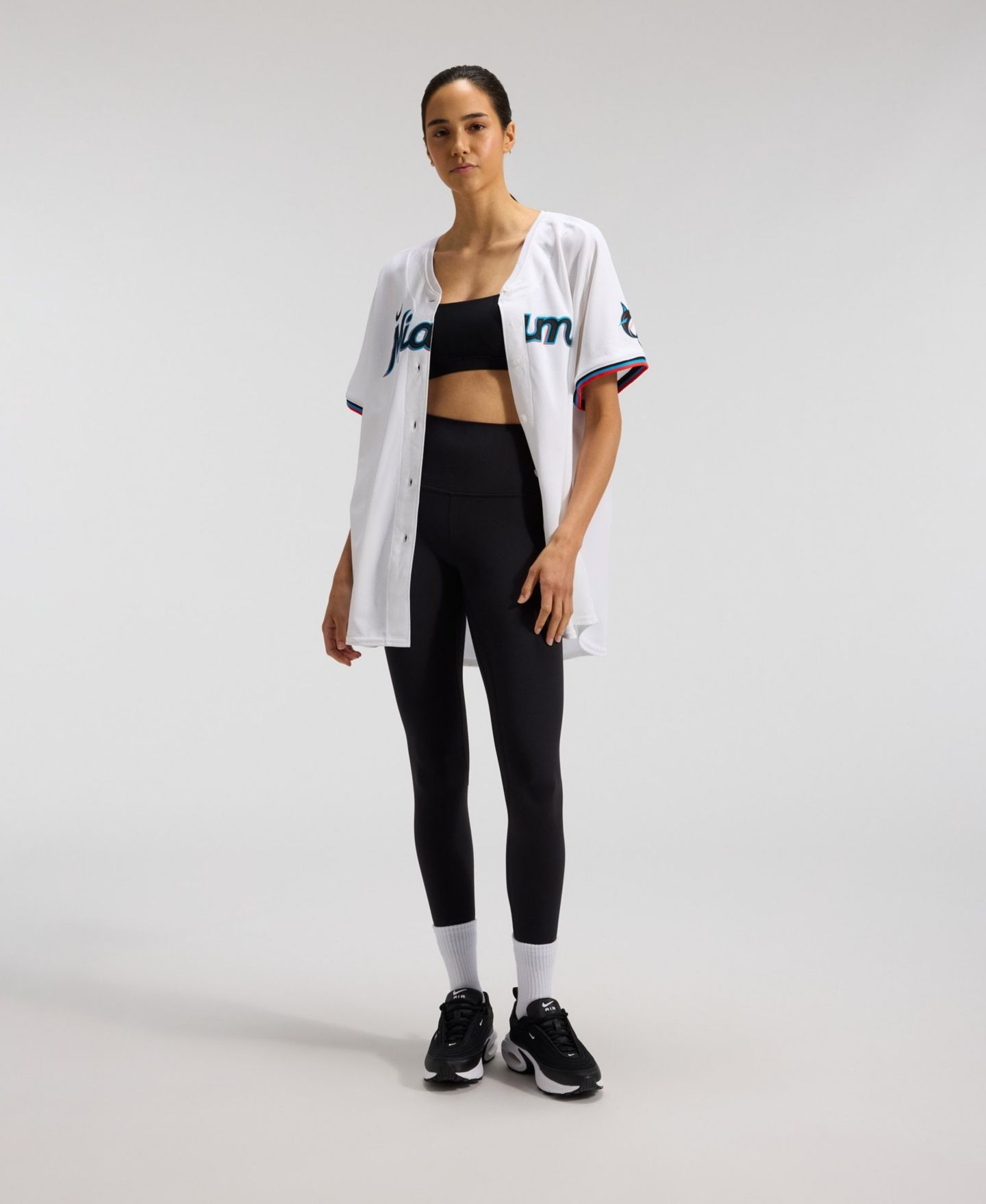 Женский топ Nike Sandy Alcantara White Miami Marlins Home Limited Player Jersey — фото 5