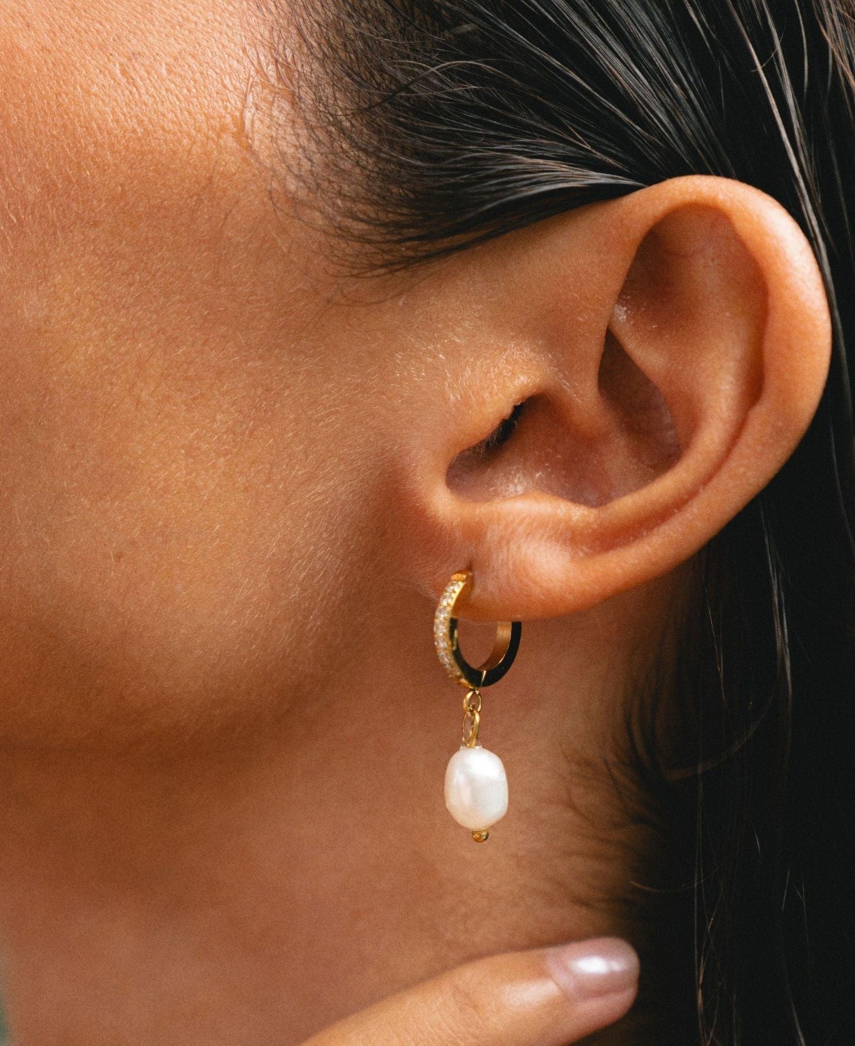 Atolea Freshwater Pearl Huggie Hoop Earrings