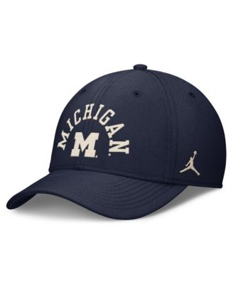 Men's  Navy Michigan Wolverines Campus Prep Chained & Arched Swooshflex Flex Hat