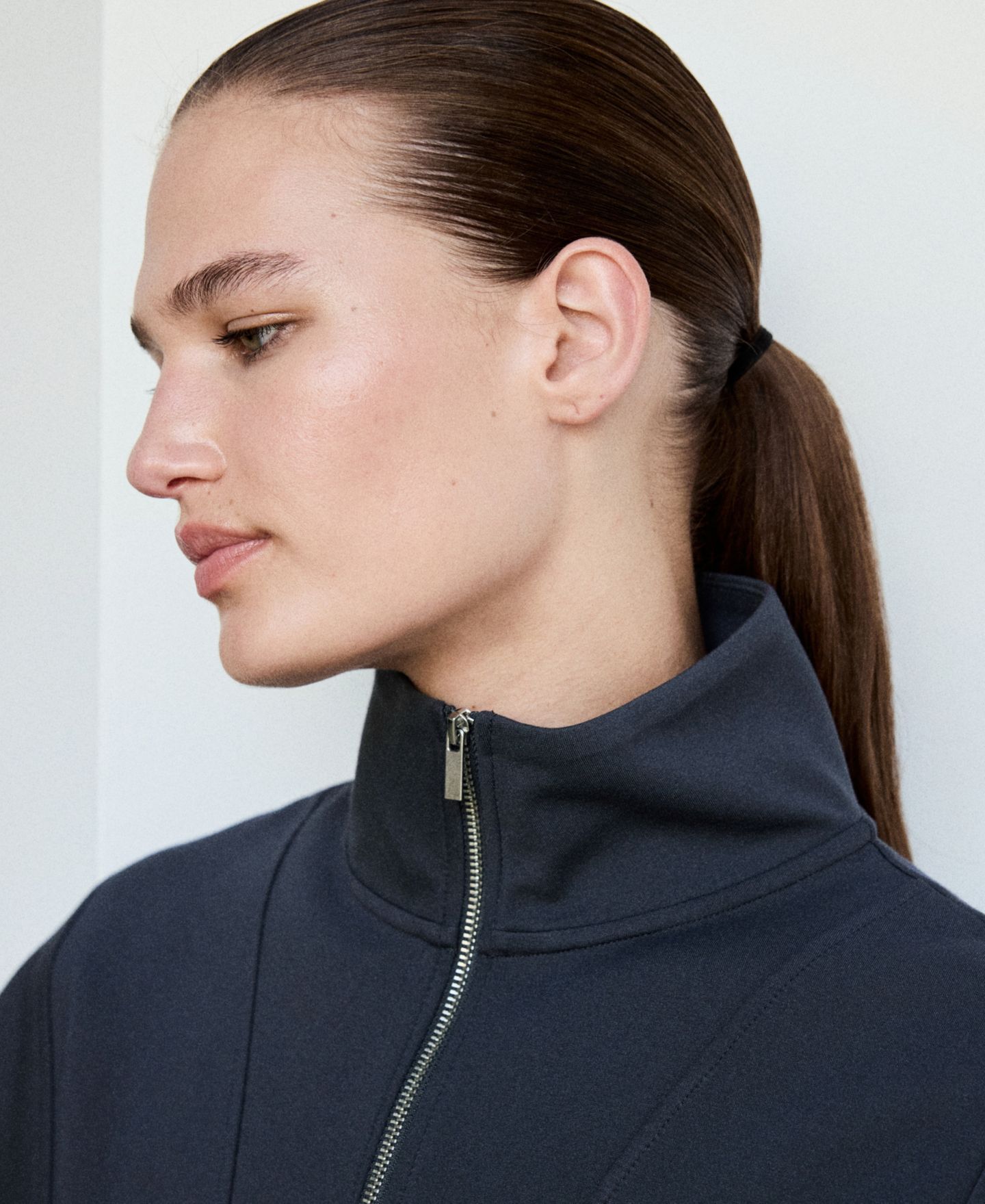 Женские толстовки MANGO Turtleneck Zip Viscose-Blend, цвет: Синий — фото 5