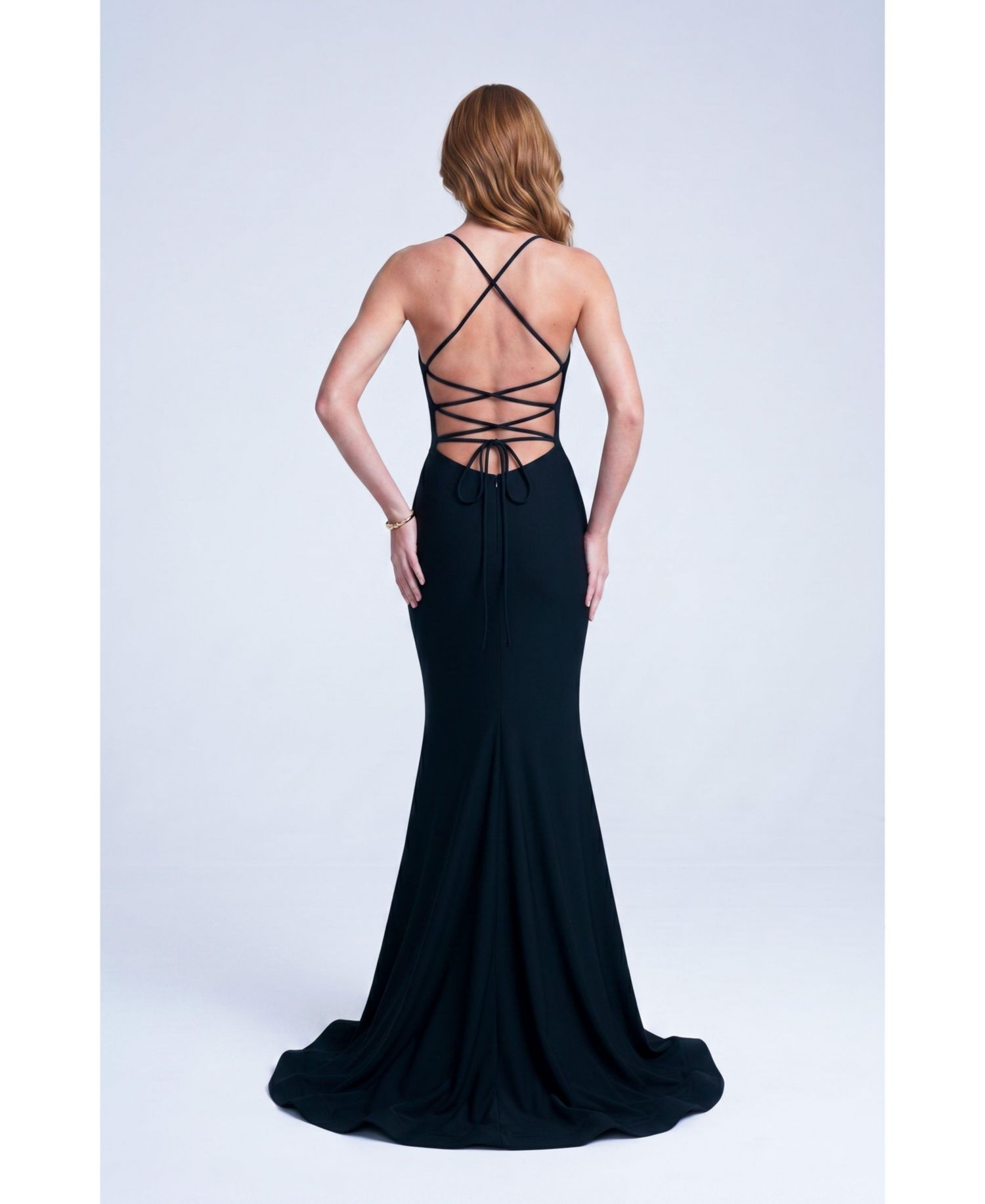 Women's Plunge-Neck Ruched Mermaid Gown