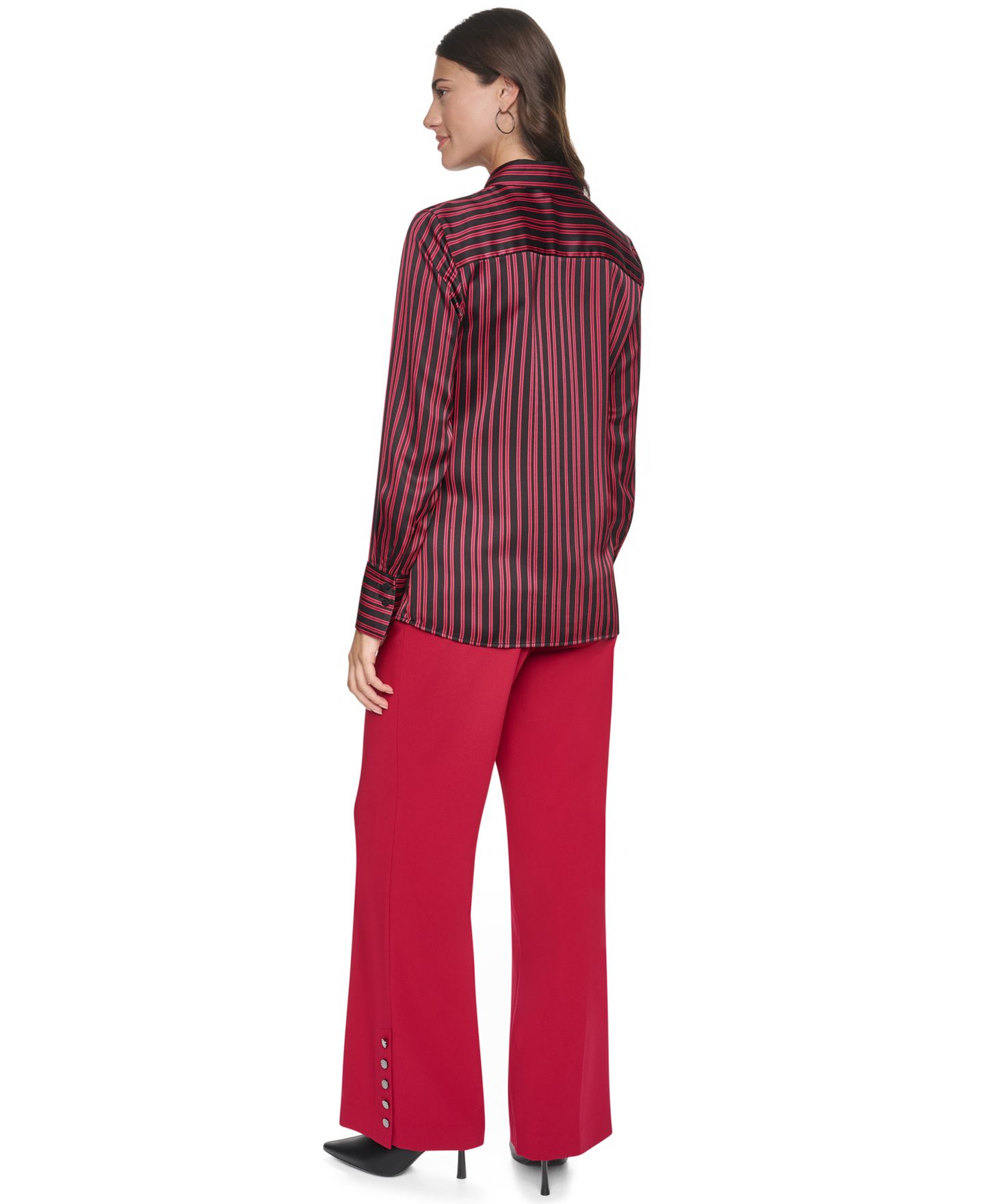 Женская блузка DKNY Petite Tie-Neck Button-Down Satin Long-Sleeve Blouse, цвет: Чёрный / Клюквенный — фото 6