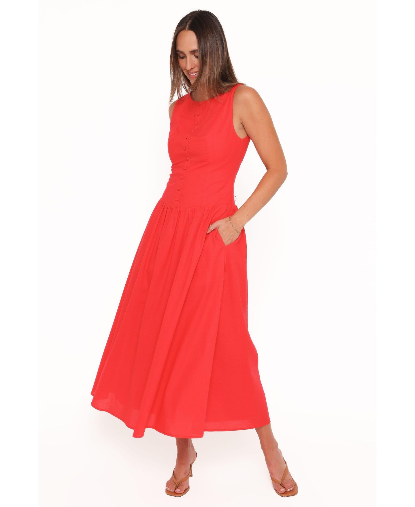 Женское платье Petal and Pup Evie Drop-Waist Boat-Neckline A-Line, цвет: Красный — фото 4
