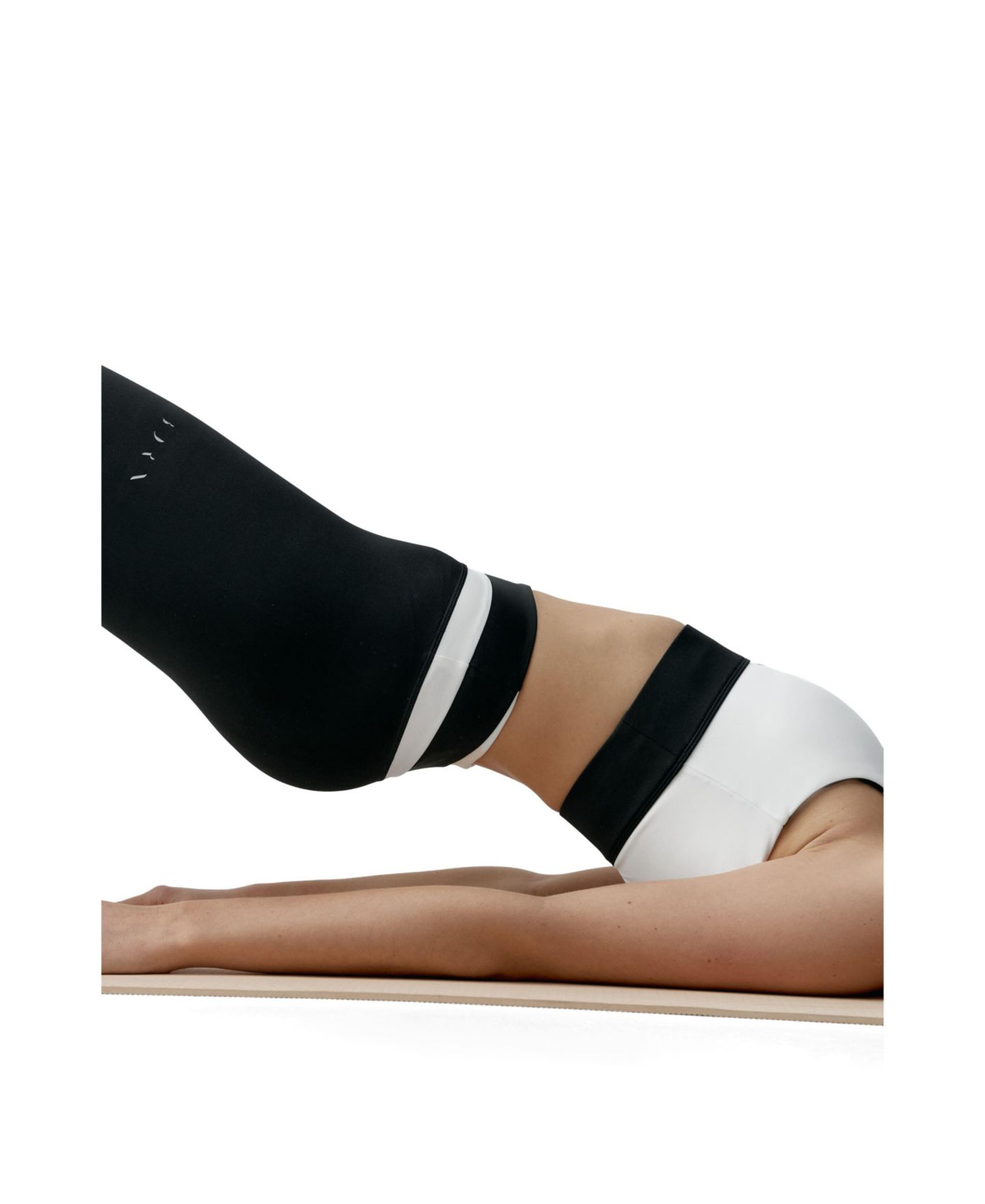 Женские леггинсы Born Living Yoga Kate Performance 7/8 Sports, цвет: Чёрный — фото 6