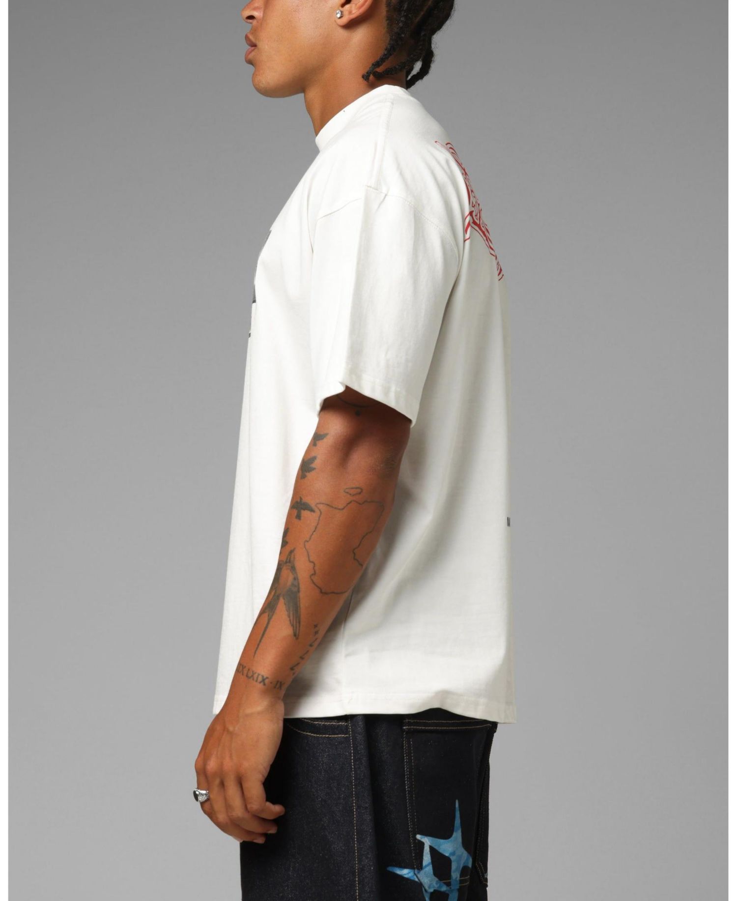 Men's Blade Graphic Oversized T-Shirt