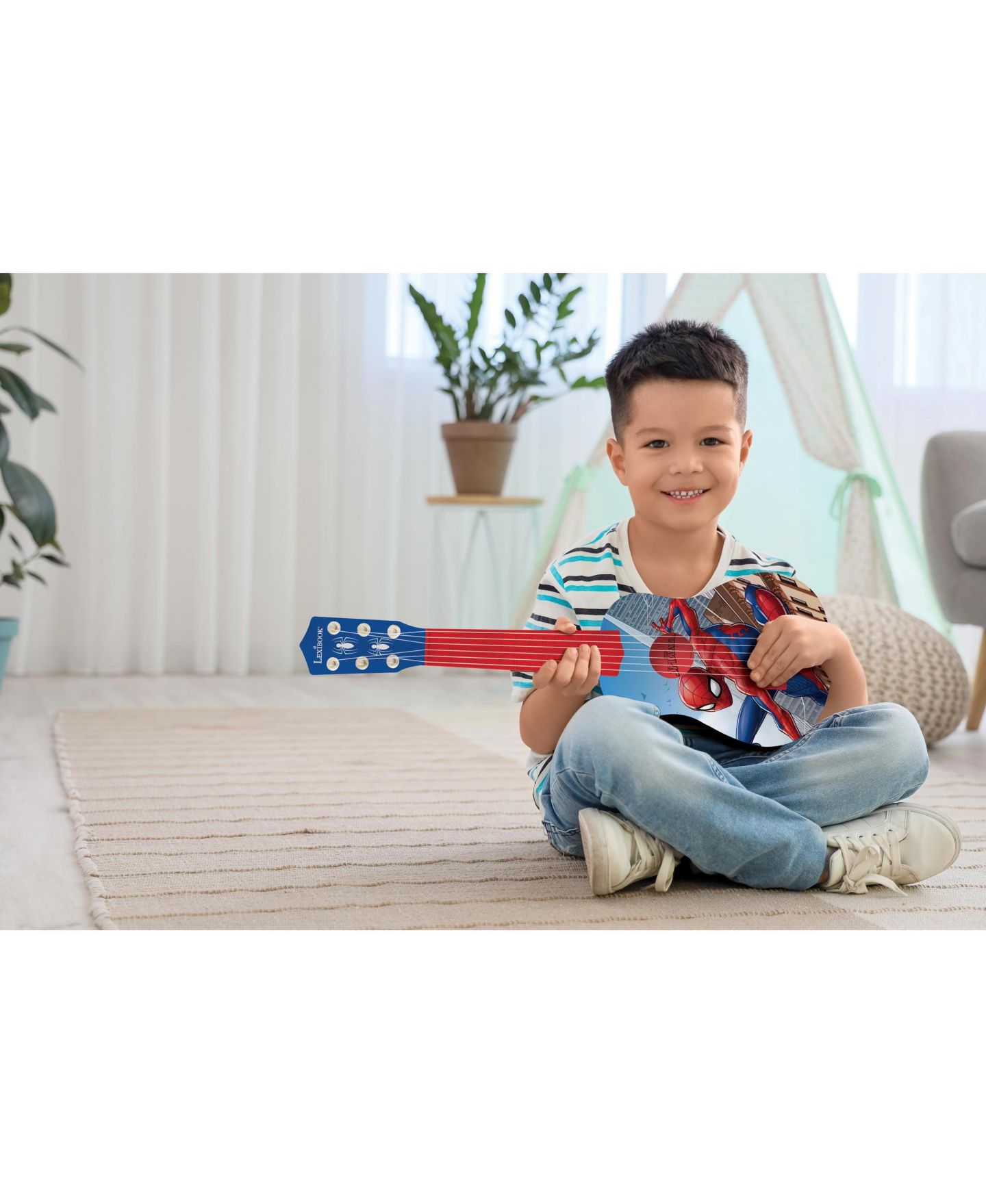 Детская игрушка Spiderman My First Wooden Guitar with 6 Nylon Strings and Learning Guide, от 3 лет — фото 9