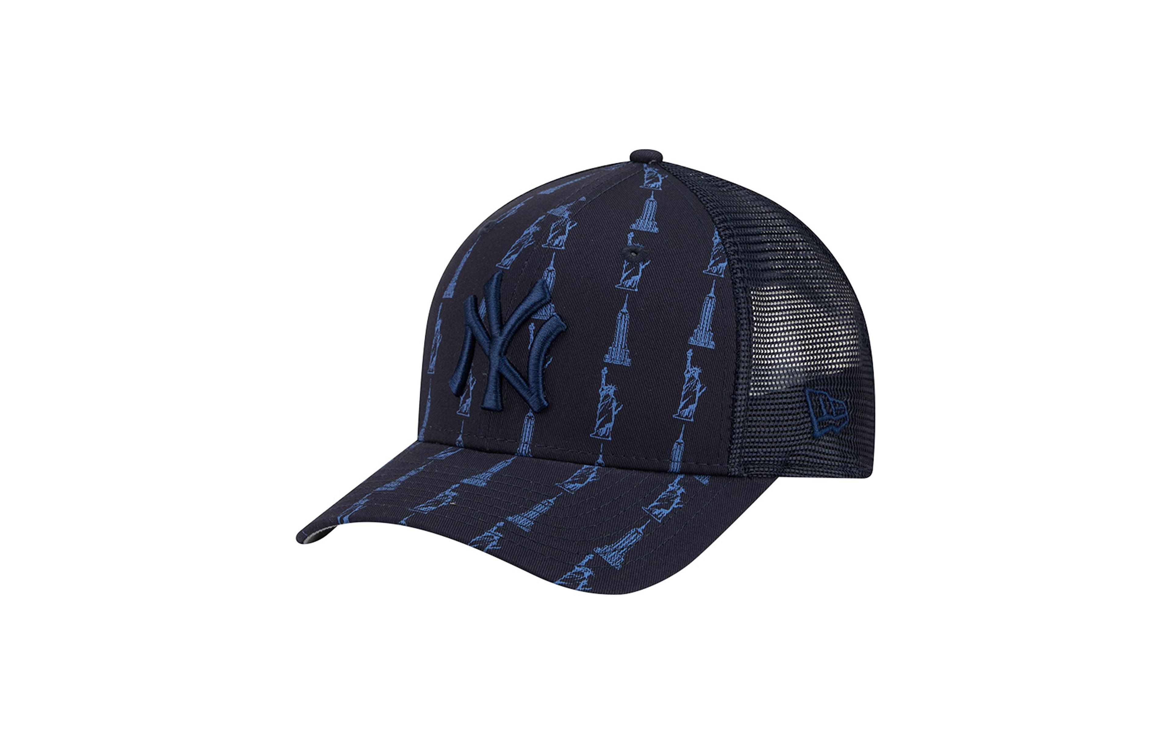 New Era New York Yankees Tonal Icon 9FORTY M-Crown Trucker Adjustable Baseball Cap
