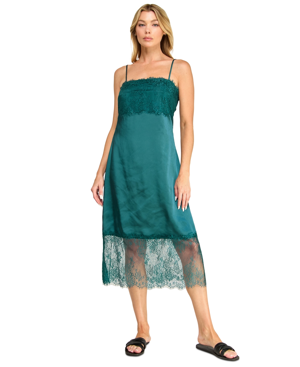Row A Juniors' Sleeveless Midi Dress