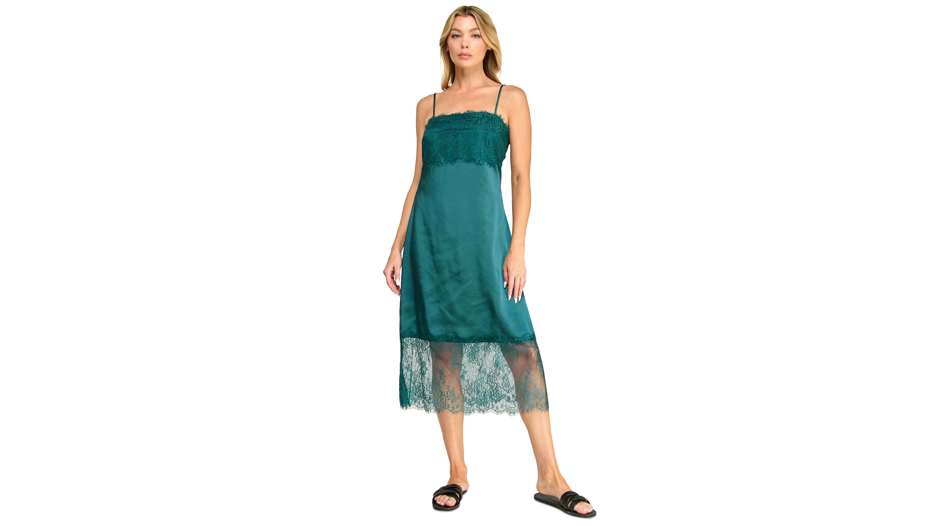 Row A Juniors' Sleeveless Midi Dress