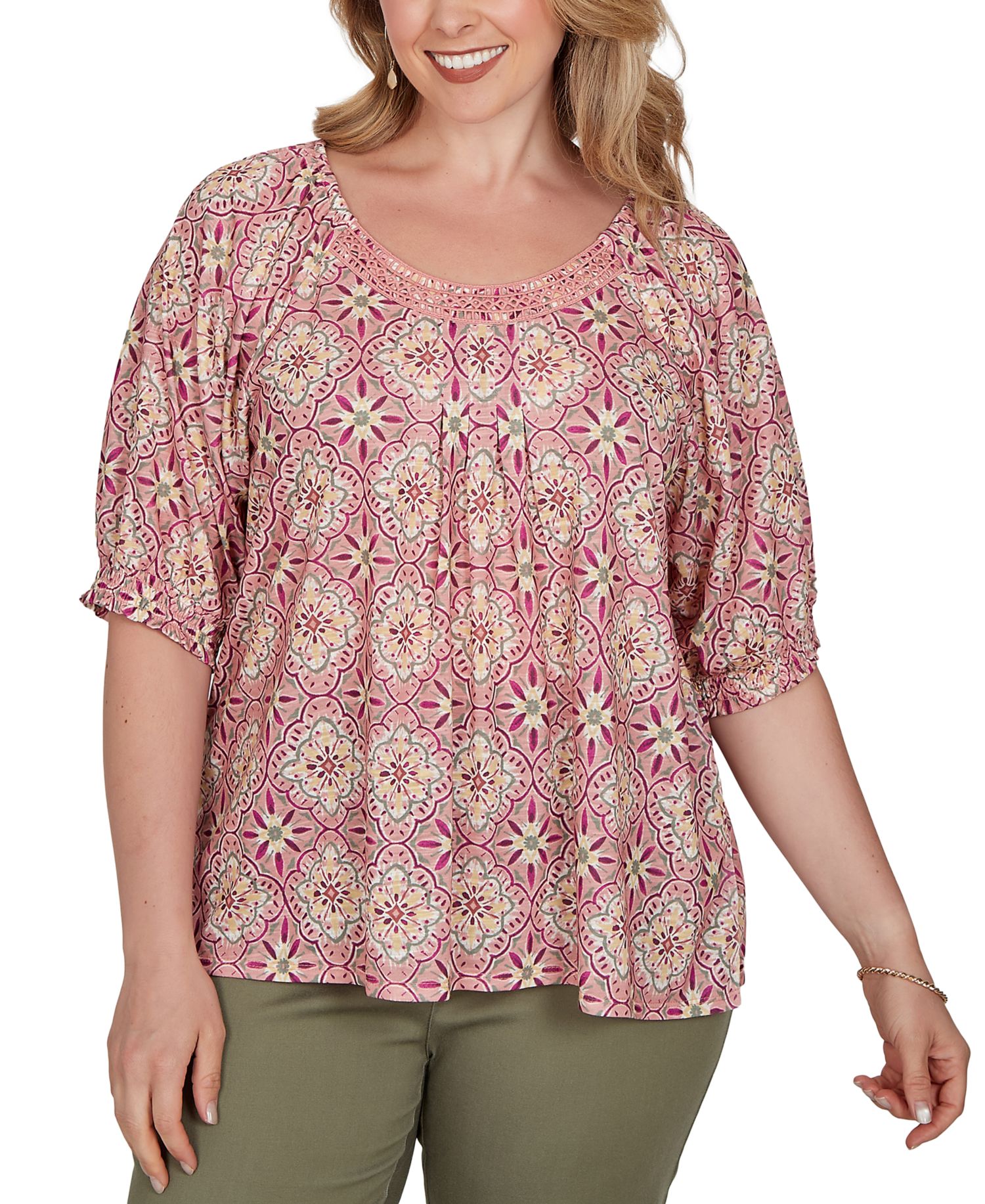 Plus Size Desert Geo Print Lace Trim Knit Top
