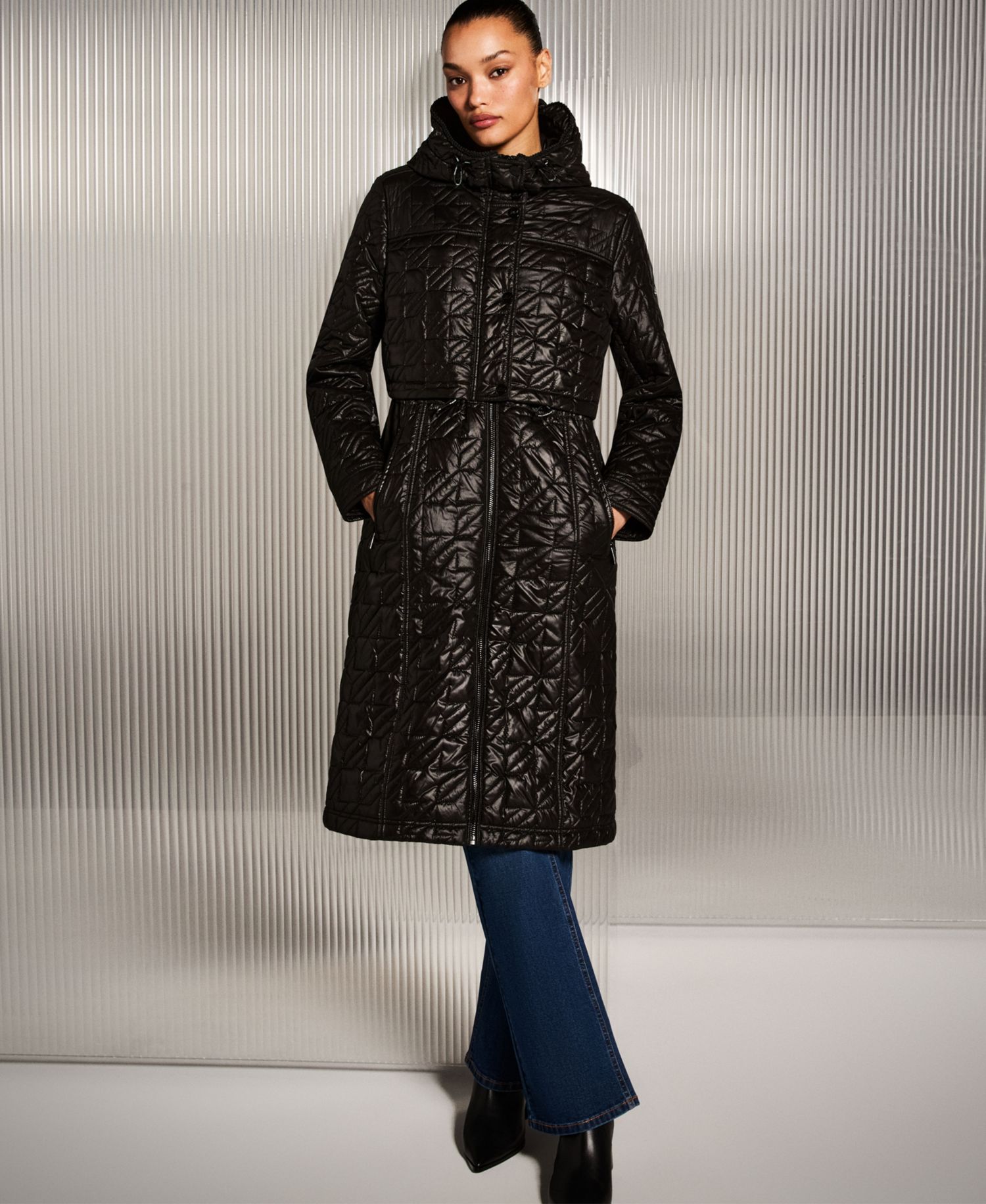 Women's Hooded Anorak Star-Quilted Coat