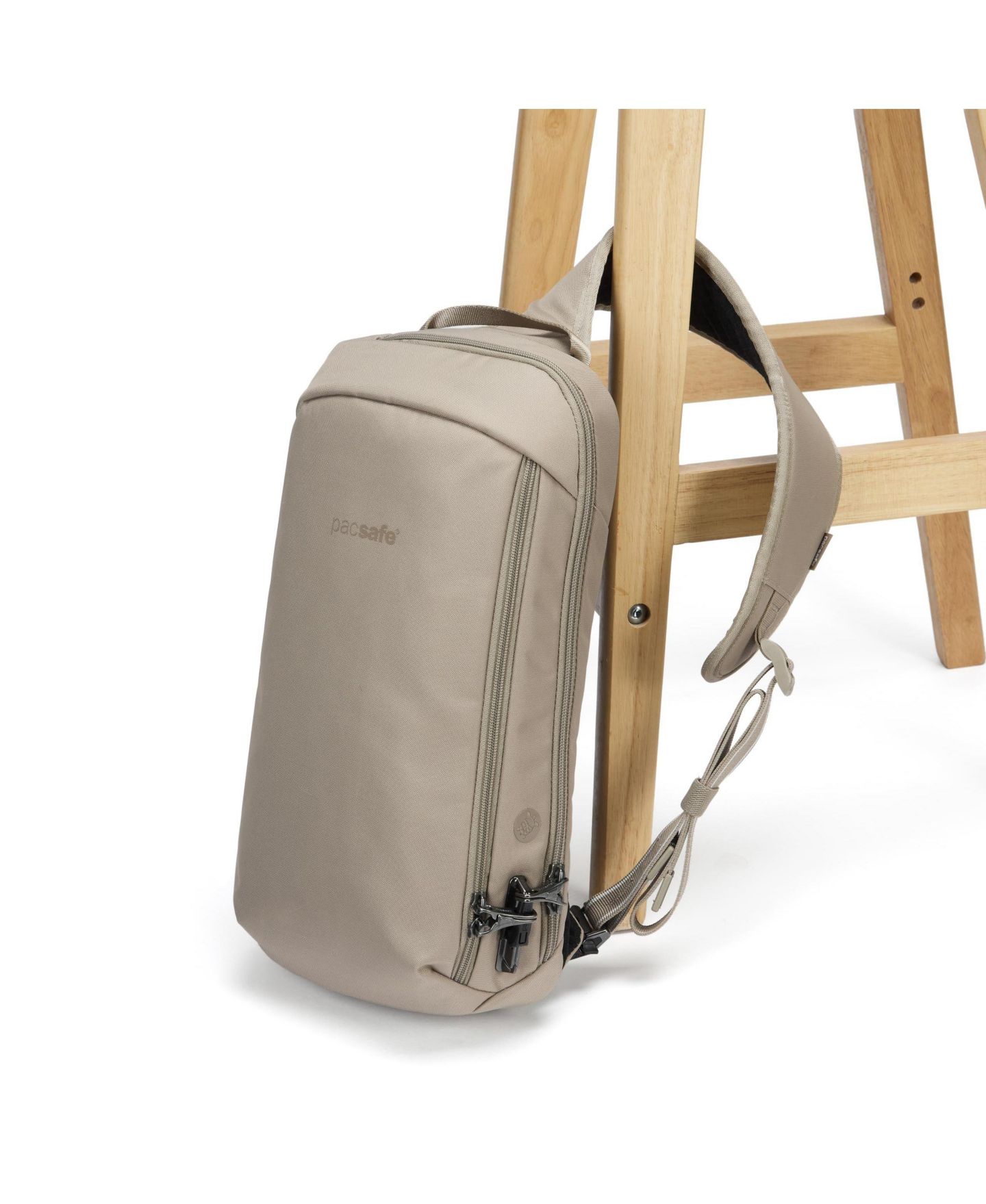 Сумка Pacsafe V Tech Sling, цвет: Бежевый — фото 6