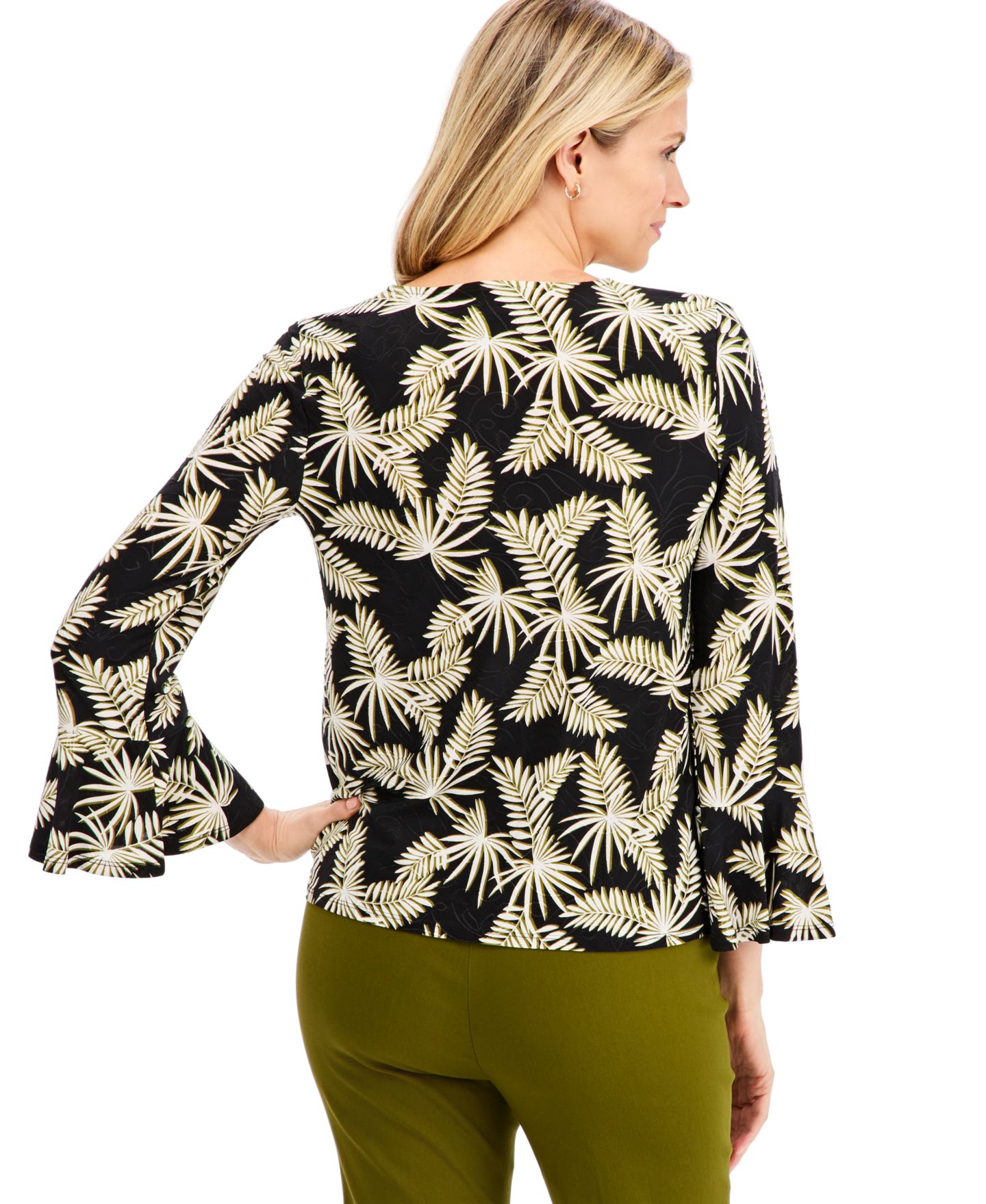 Женская футболка JM Collection Petite Leaf Flounce 3/4-Sleeve V-Neck, цвет: Глубокий чёрный — фото 4