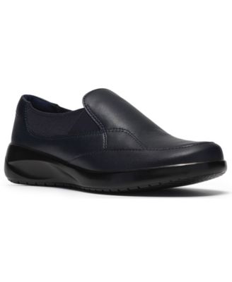 Women's Kaetlyn Mae Leather Round Toe Flats