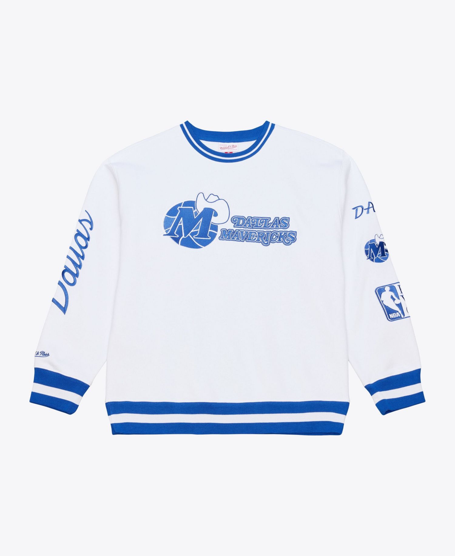 Men's White Dallas Mavericks Arctic Fleece Sweatshirt