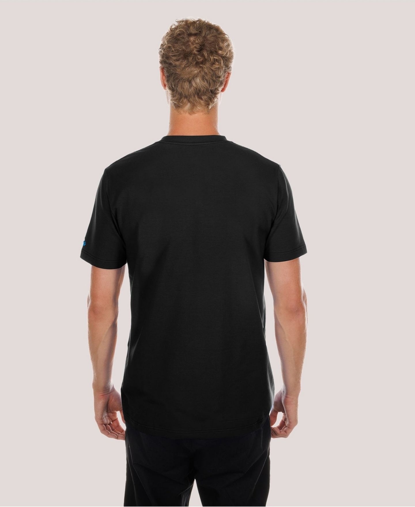 Мужская футболка New Era Black Carolina Panthers Functional Fandom — фото 2