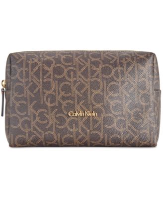 coach makeup bag macys