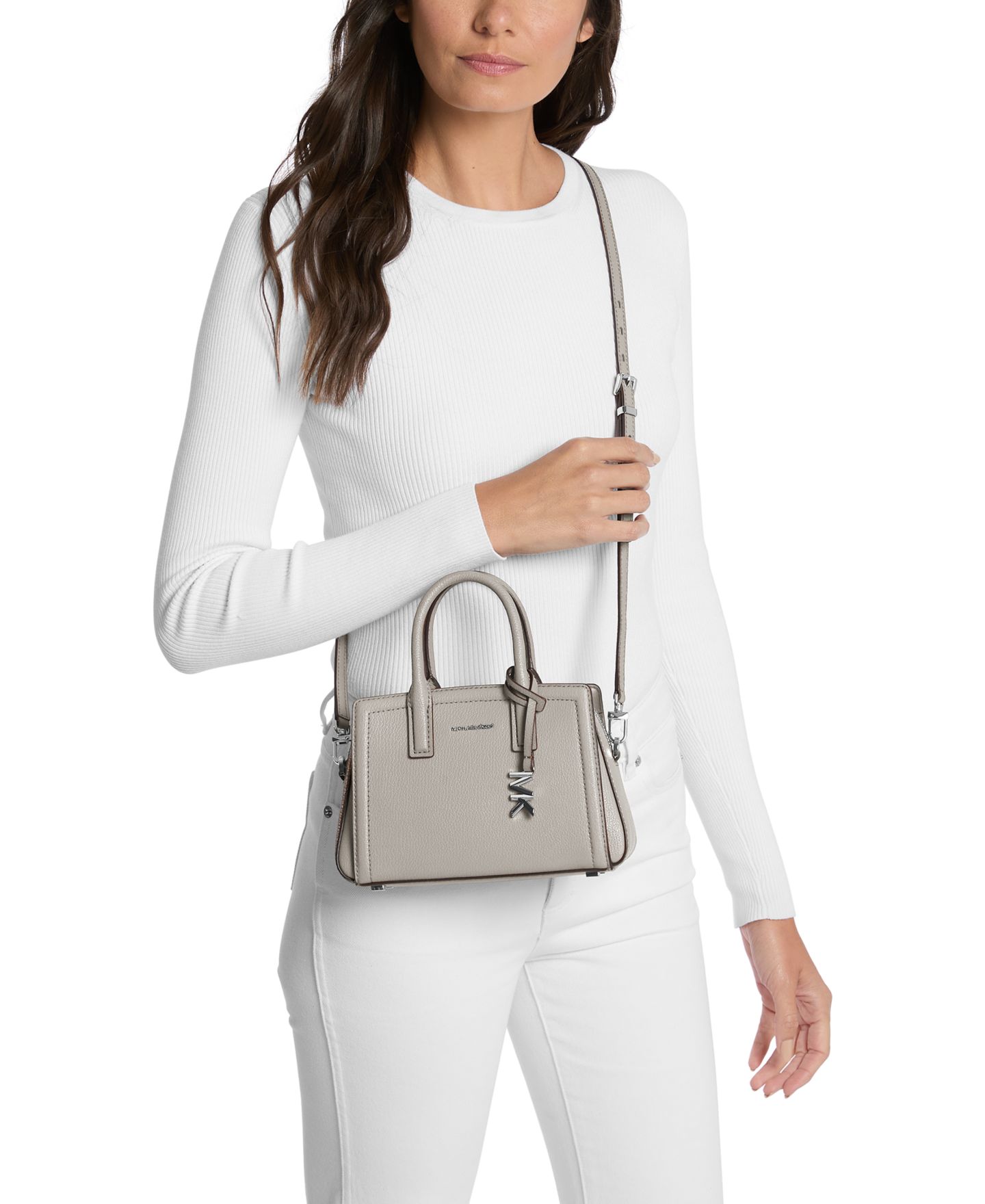 Женская очень маленькая кожаная сумка через плечо Michael Kors Laila, цвет: Меланжевый серый — фото 5