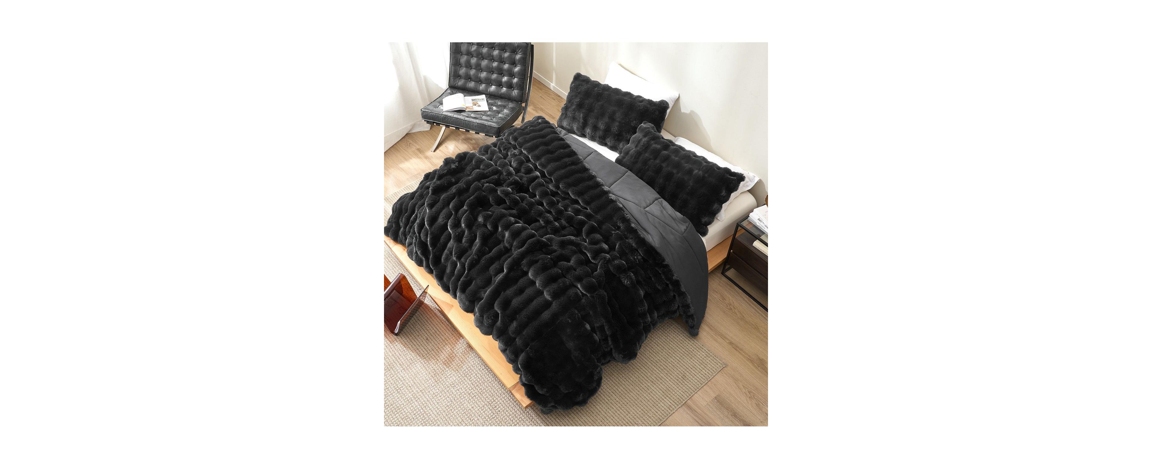 Coma Inducer Snowball Chunky Bunny Bare Bottom Oversized Comforter