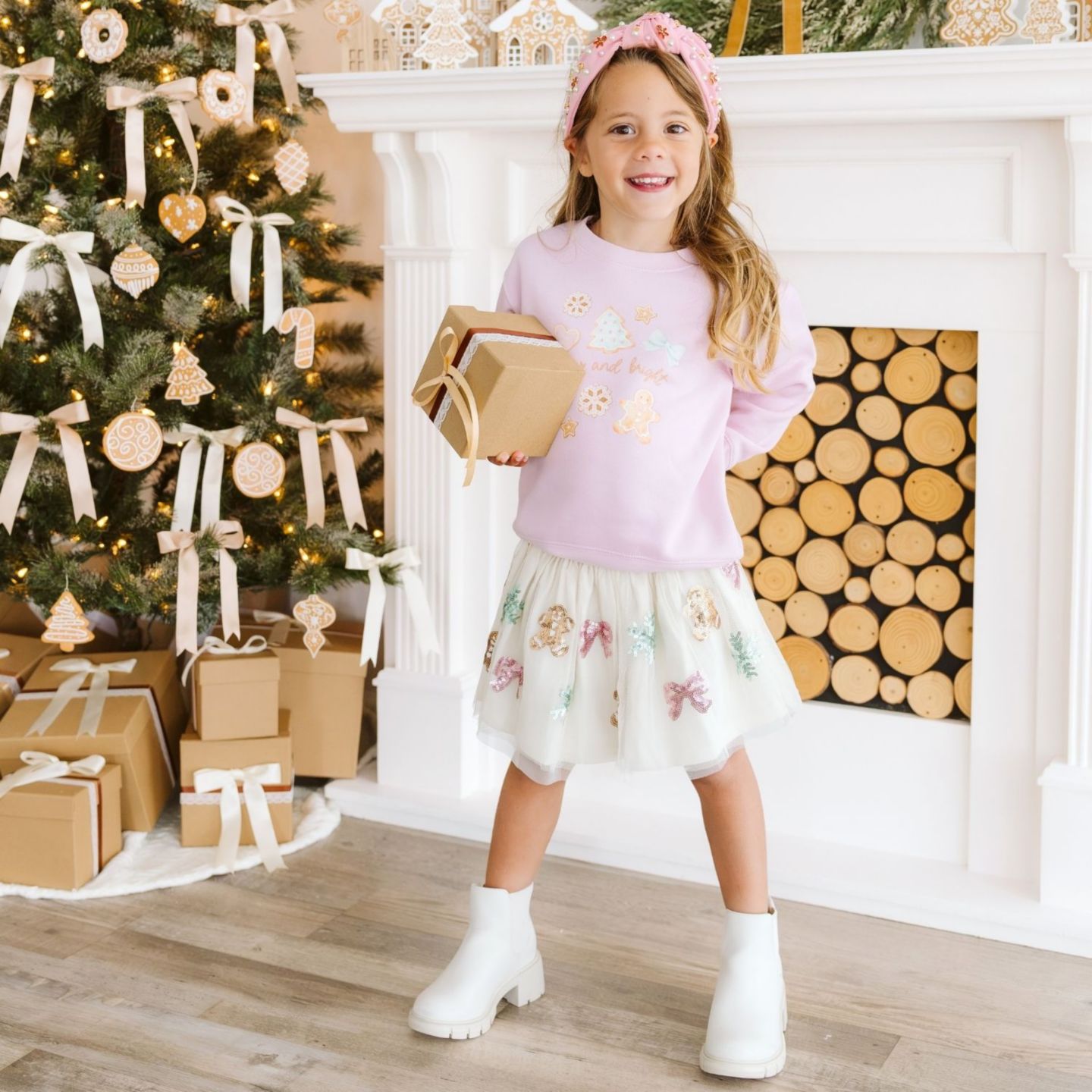 Толстовка Sweet Wink Merry and Bright Gingerbread Christmas для девочек-малышей, цвет: Розовый — фото 4