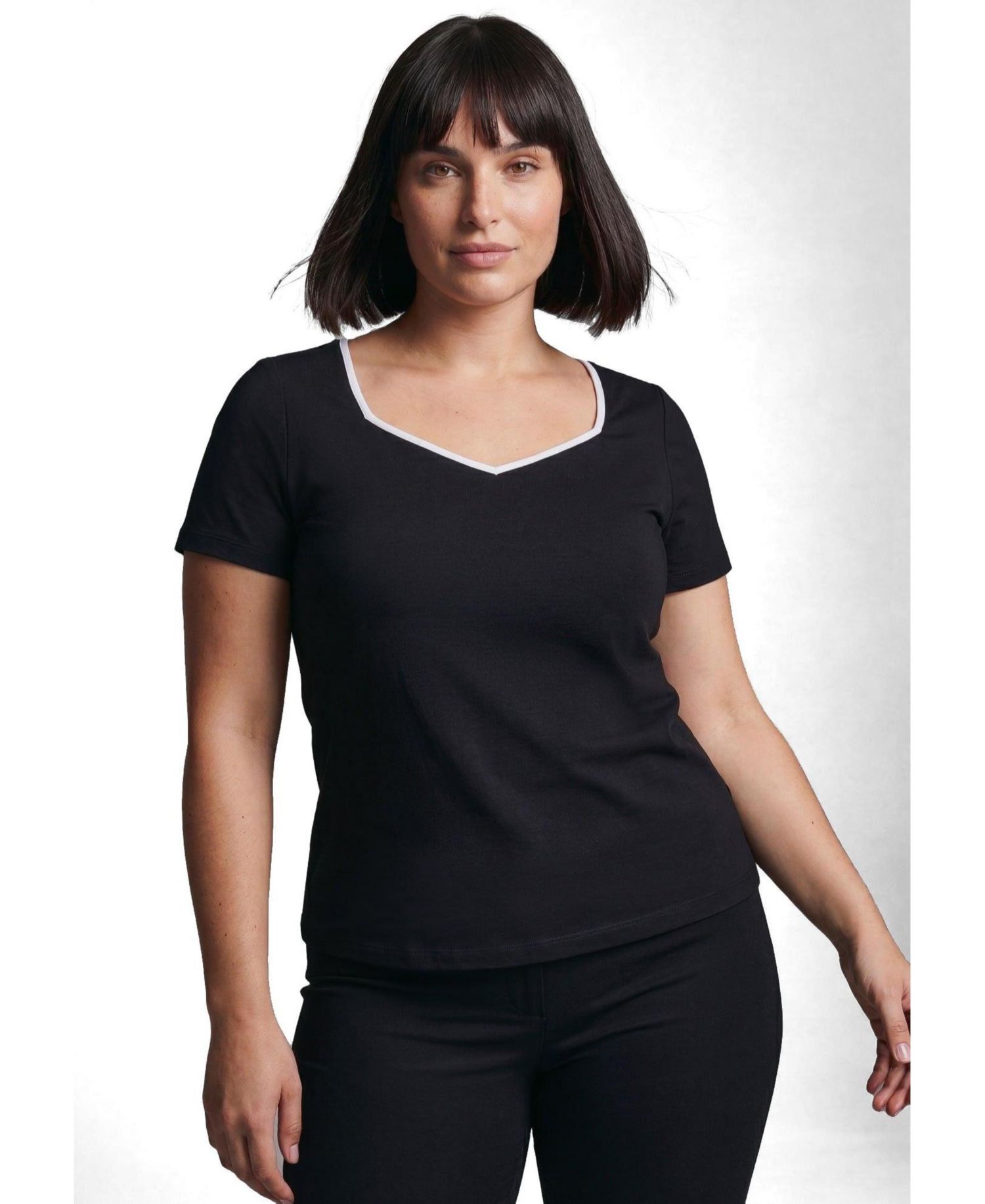 Plus Size Audrey Contrast-Trim Sweetheart Neck T-Shirt
