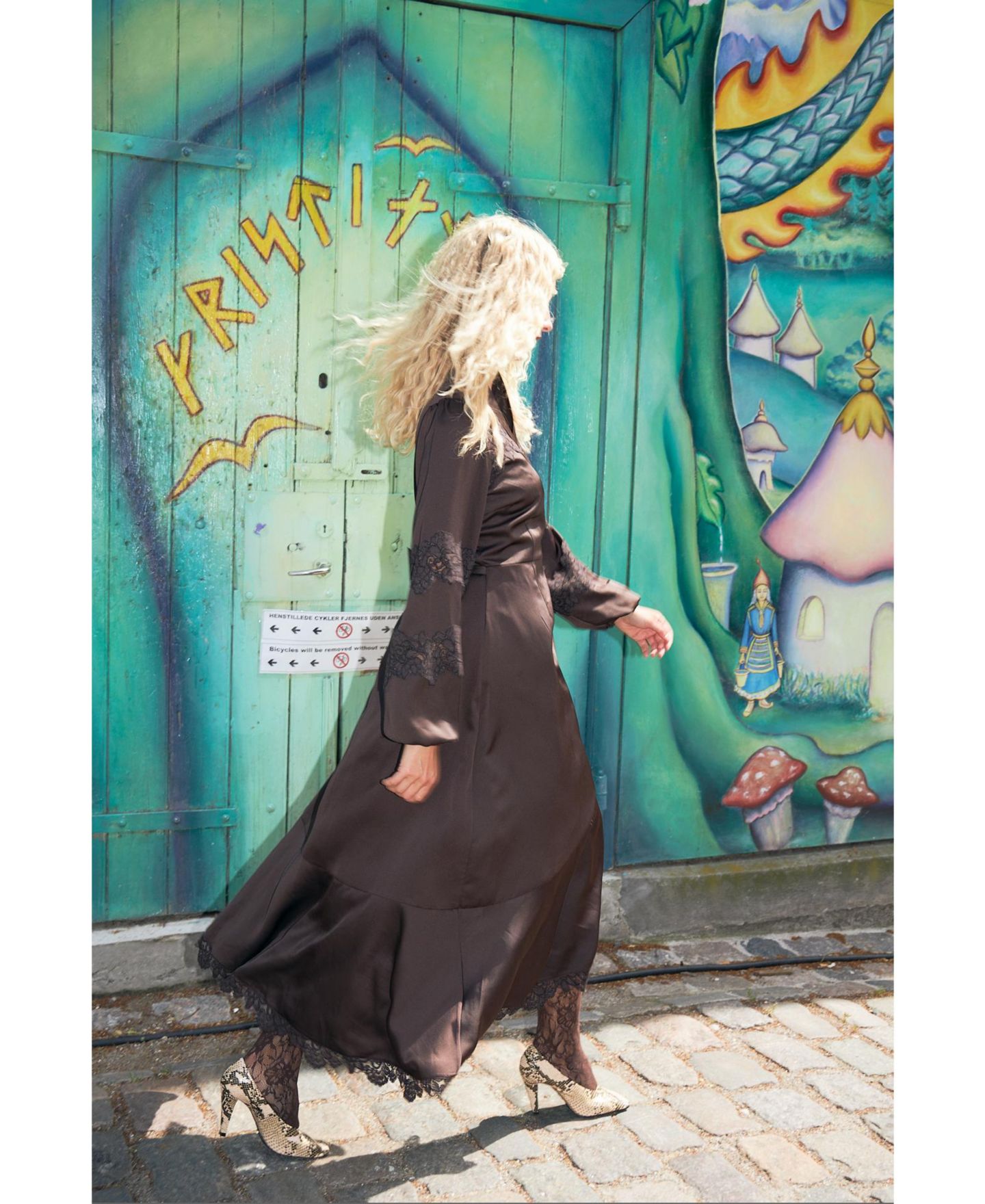 Женское платье CRAS Laralil Long-Sleeve Lace Midi Wrap — фото 4