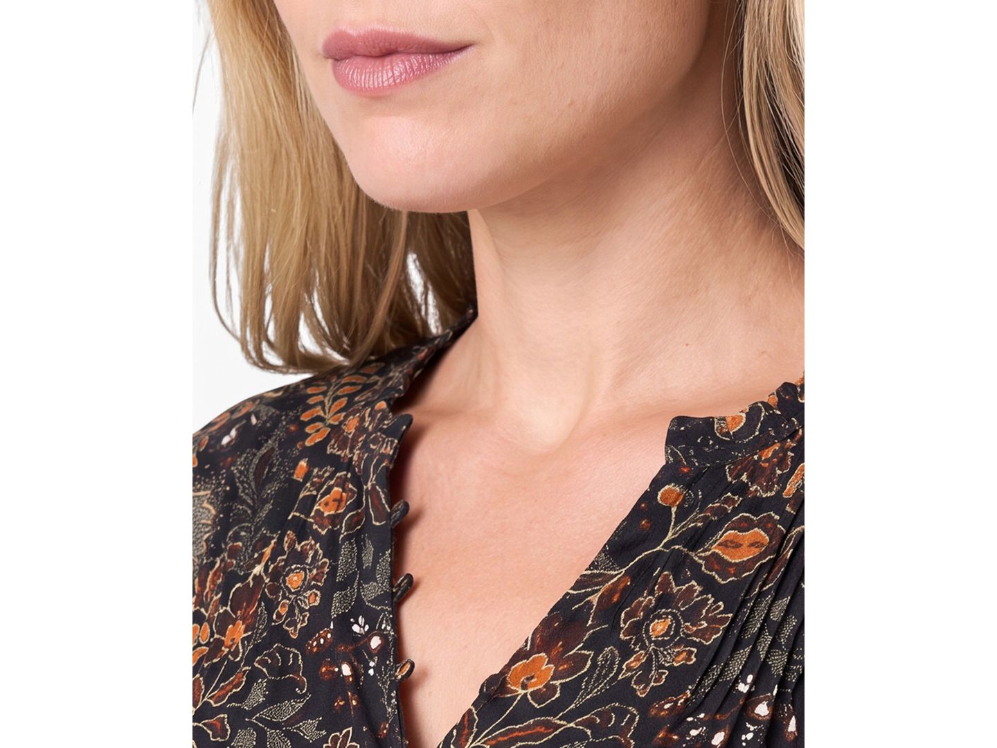 Женская блузка Liverpool Los Angeles Floral Satin Pintuck Long-Sleeve, цвет: Чёрный / Ржавый разноцветный — фото 2