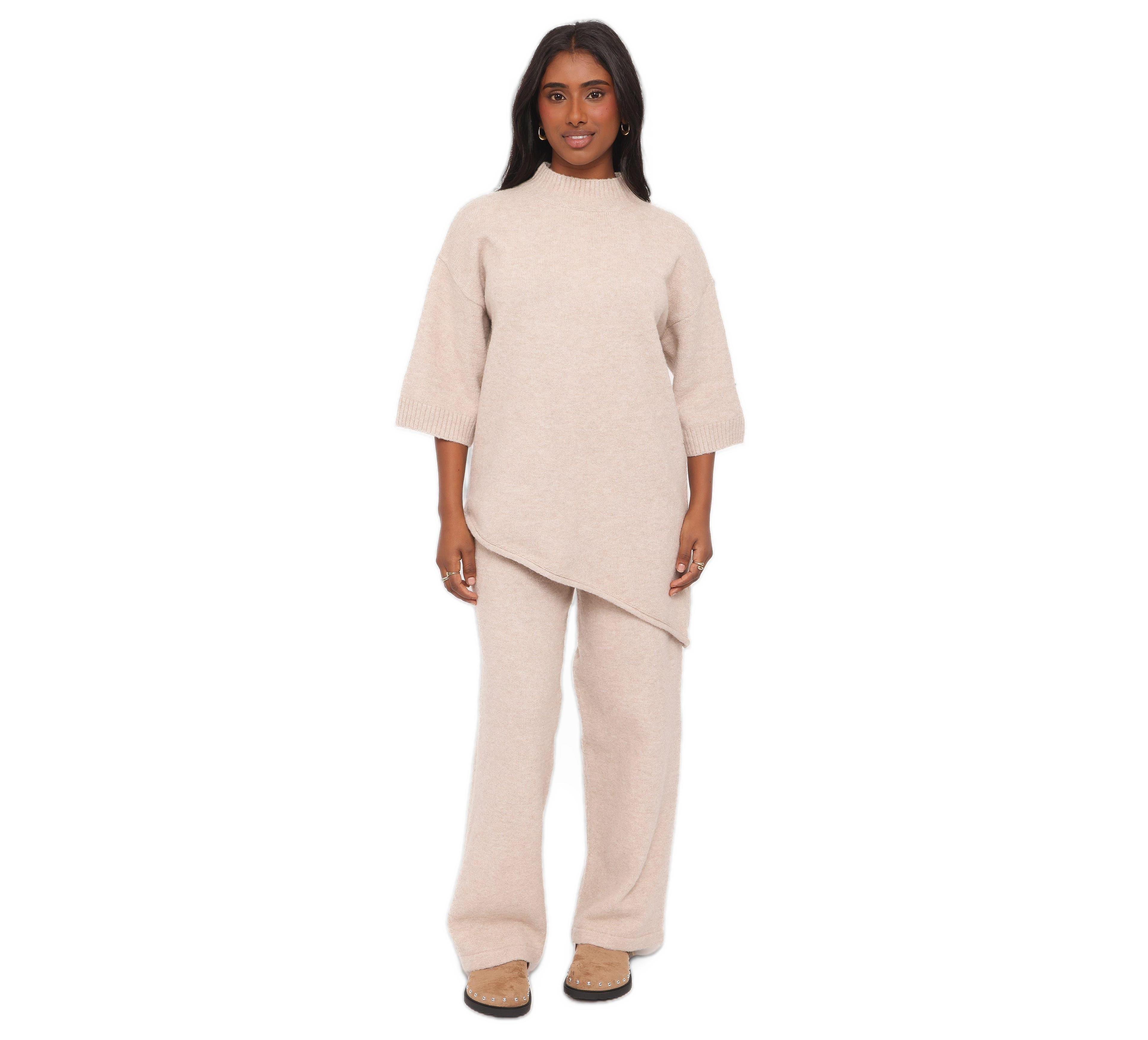 Petal and Pup Women's Becky Wide-Leg Asymmetrical-Hemline Poncho Top Pants, 2-Piece Set