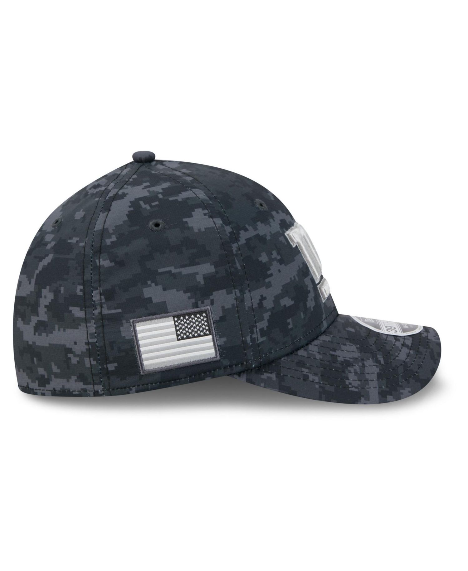 Men's Black New York Giants 2026 Salute to Service 39THIRTY Flex Hat