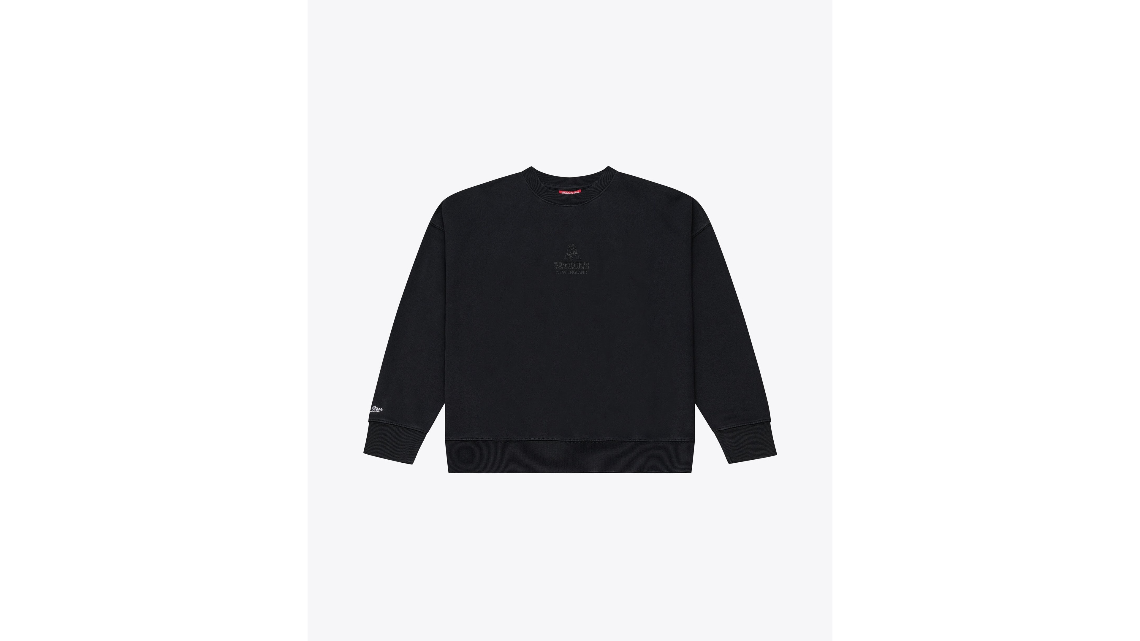 Mitchell & Ness Women's Crewneck Long-Sleeve Graphic Sweatshirt