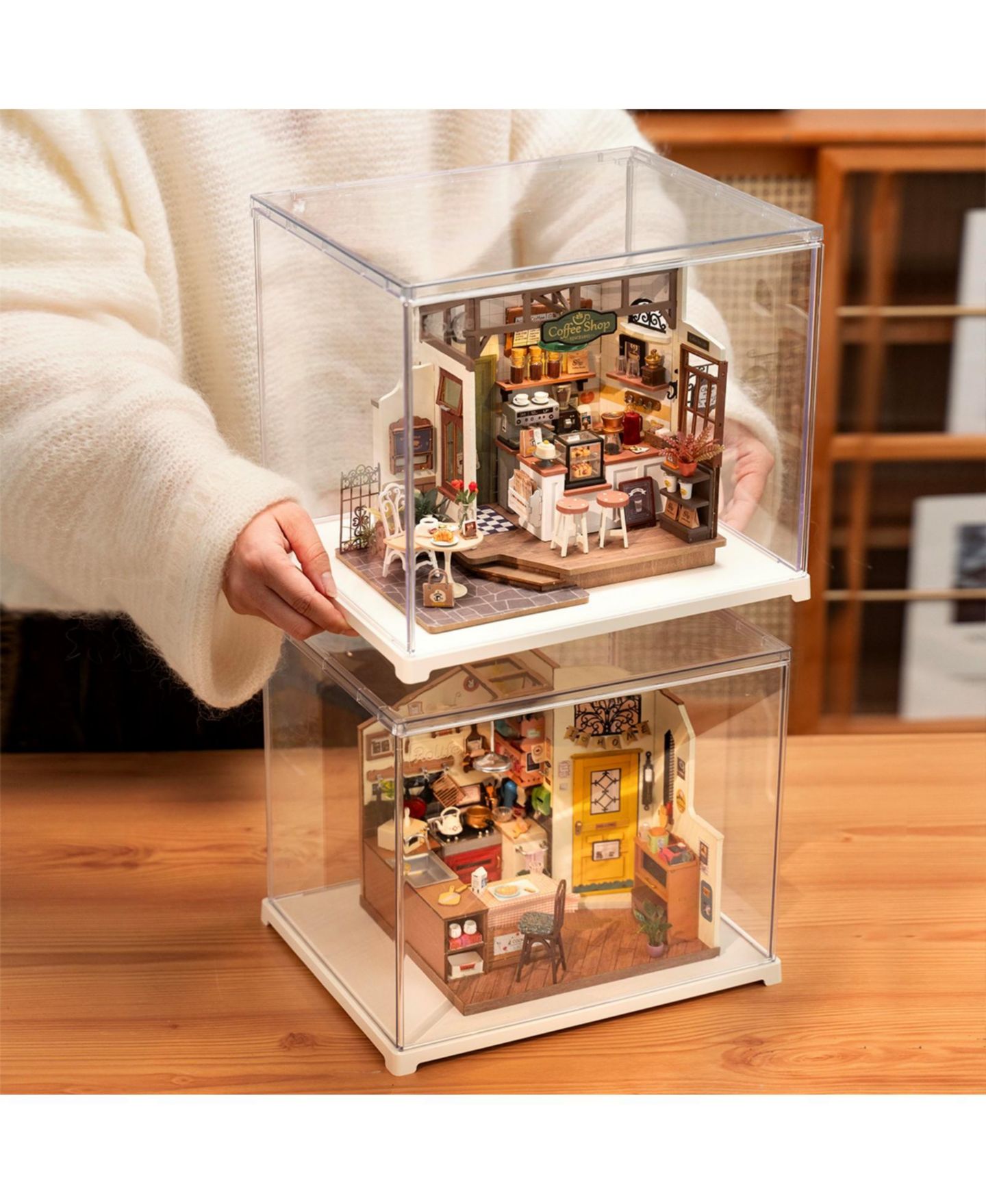 Детские куклы Robotime Clear Dust-Proof Display Case, 11.3" x 9.3" x 9.61", 6-Piece, Ages 14+ — фото 3