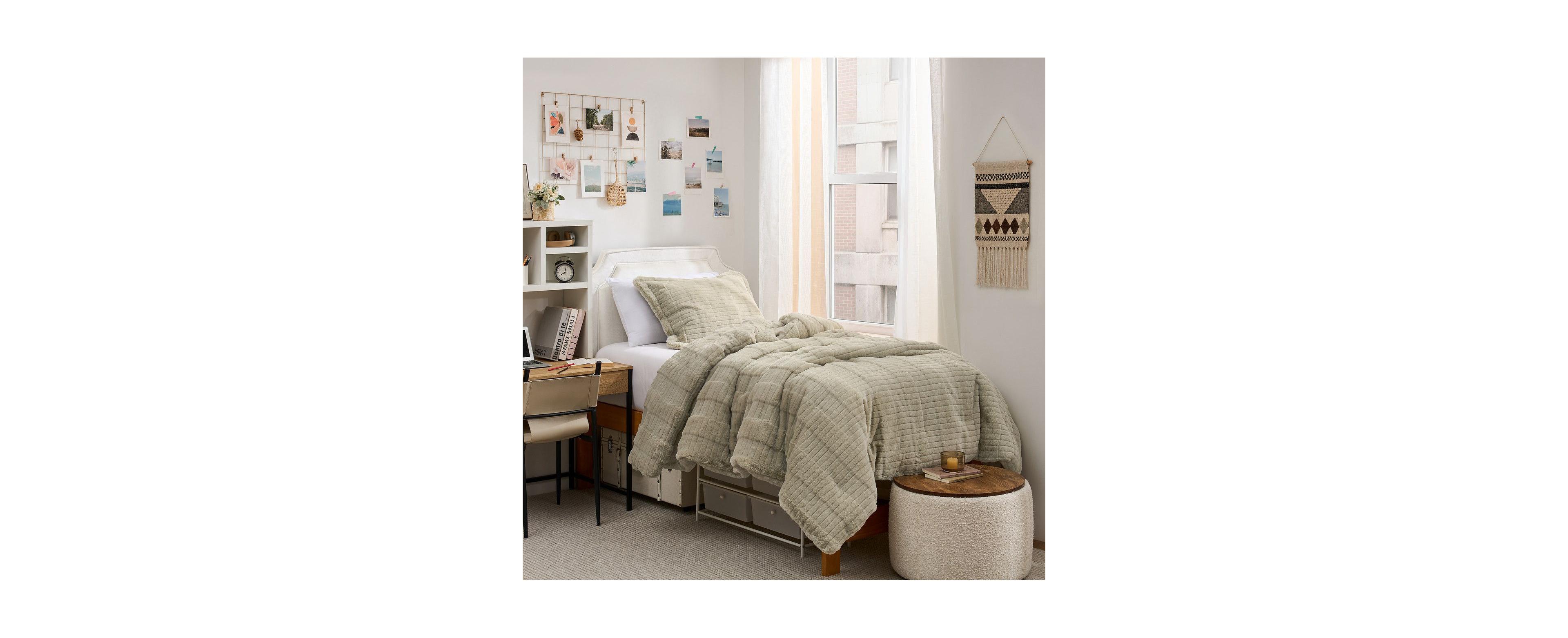 Coma Inducer Roll Cakes Chunky Bunny Oversized Comforter Set