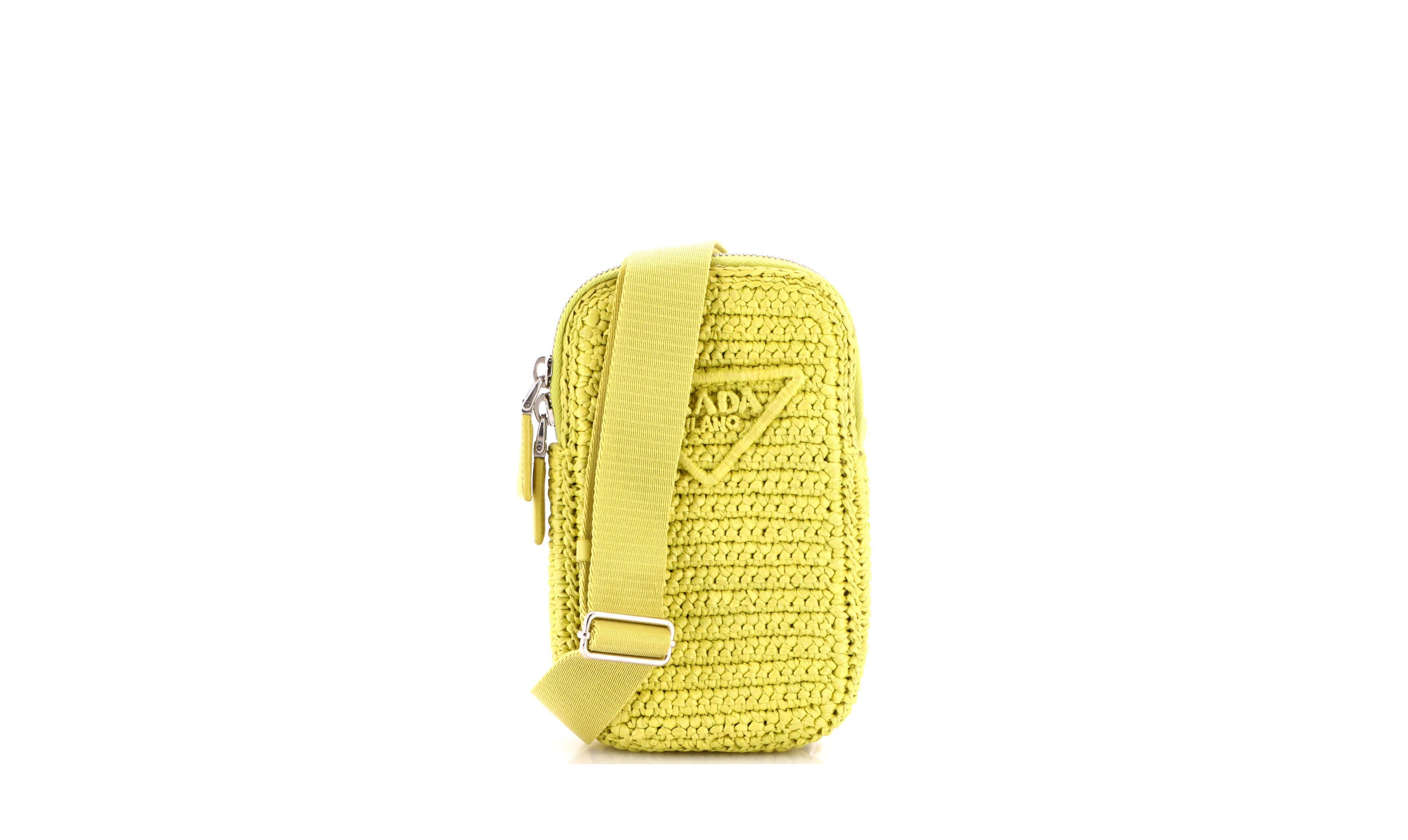 Pre-Owned Prada Zip Phone Holder Crossbody Bag Raffia