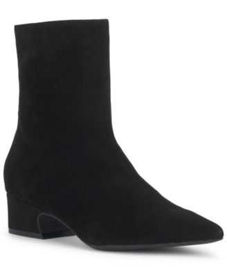 Women's Faelyn Pointed Toe Block Heel Booties
