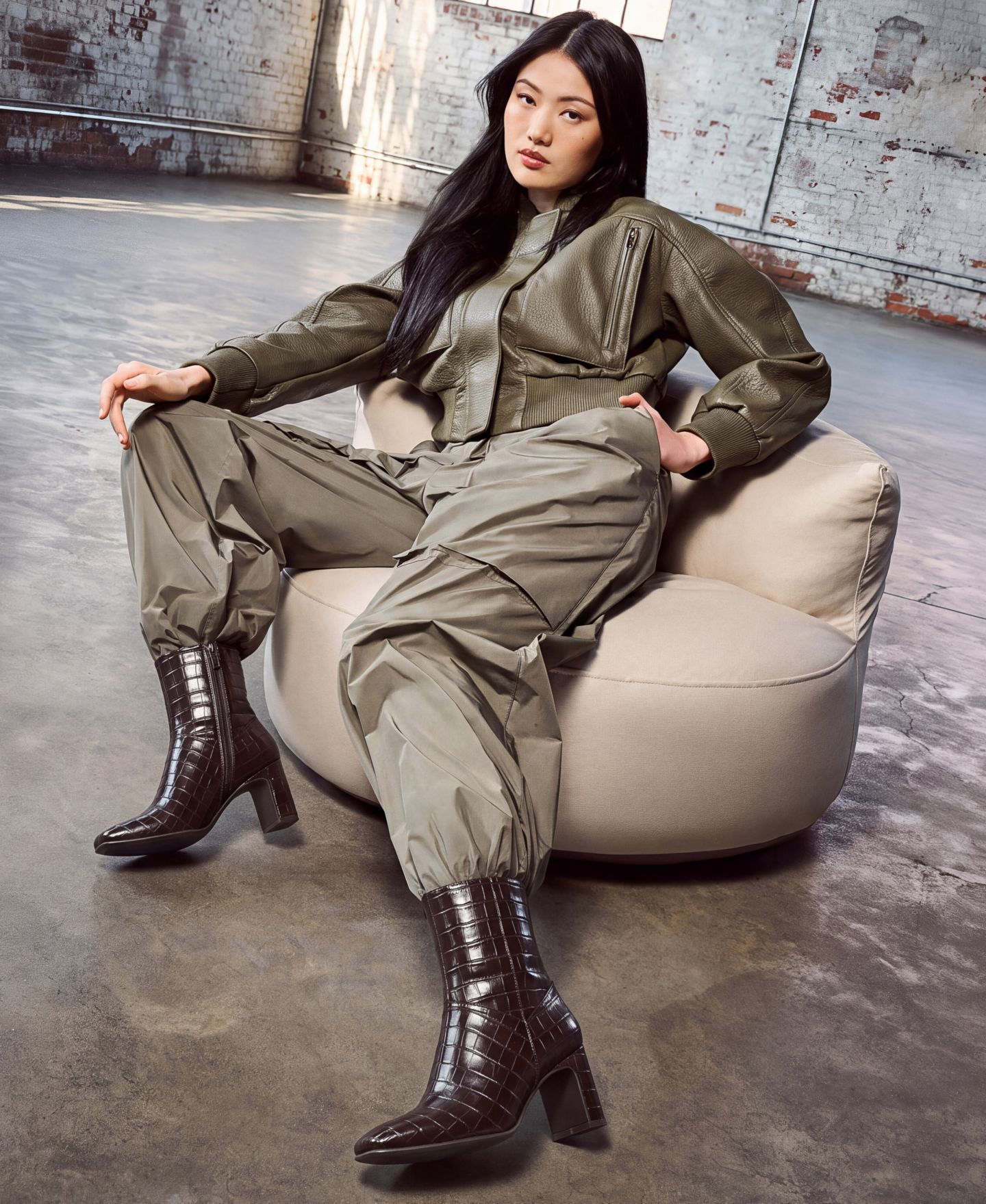 Женские ботинки Naturalizer Nona Square Toe Faux Leather Booties, цвет: Коричневая искусственная кожа — фото 3