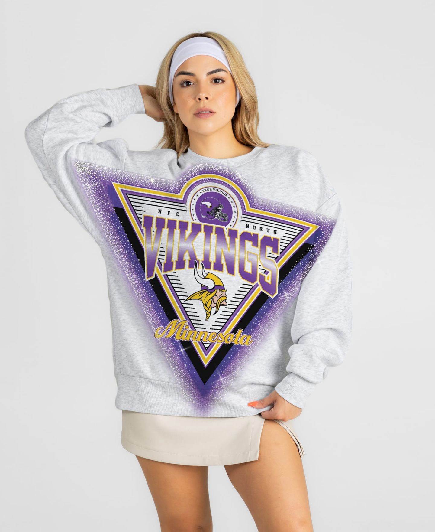 Женская толстовка Gameday Couture Heather Gray Minnesota Vikings Chasing Victory Rhinestone Spray Oversized Fleece — фото 3