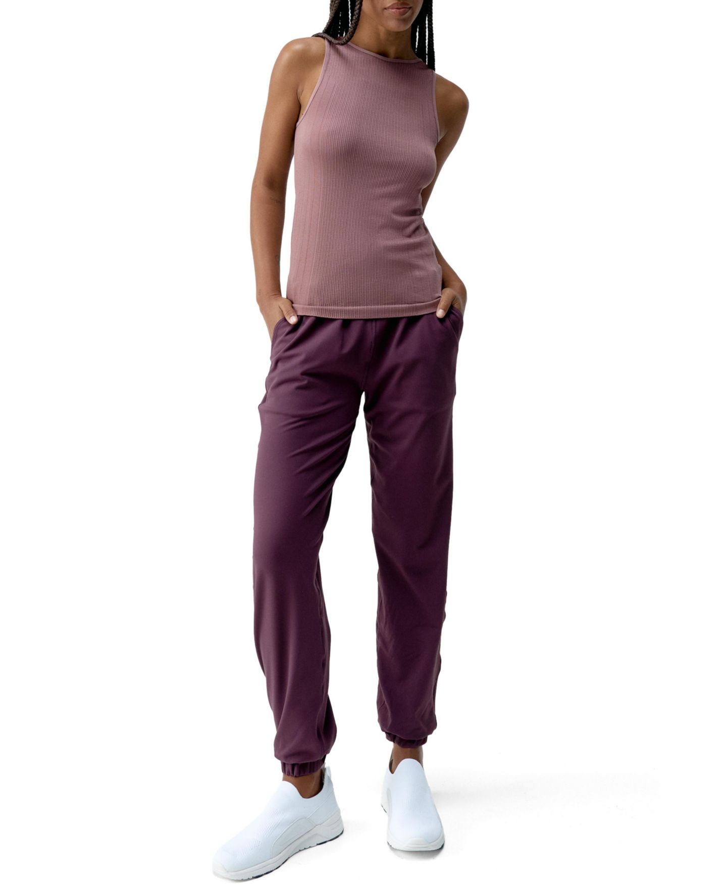 Женские брюки Born Living Yoga Camille Performance Sport Jogger, цвет: Тёмный вишнёвый — фото 4
