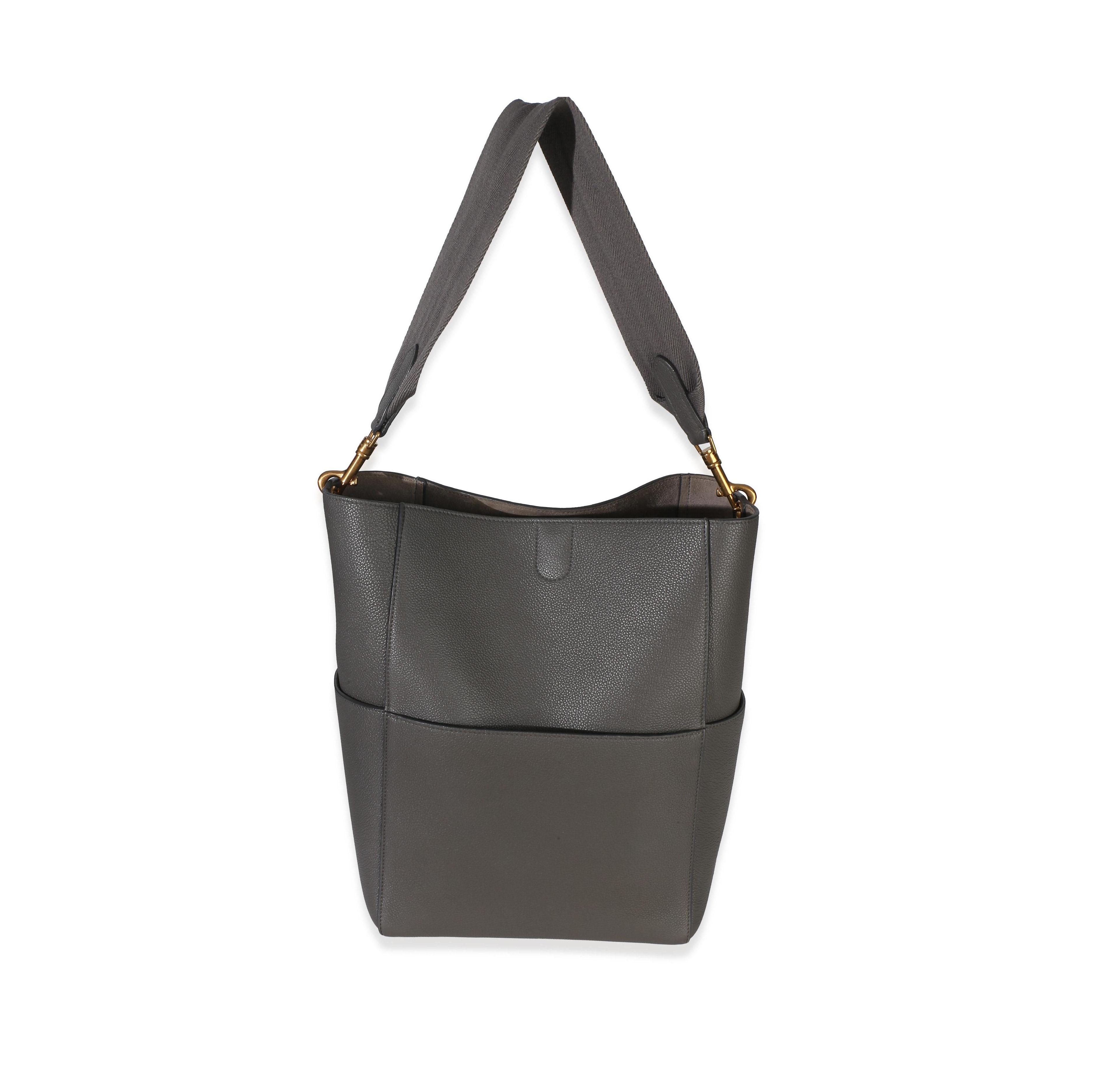 Pre-Owned Celine Grey Soft Grained Calfskin Medium Sangle Bucket Bag