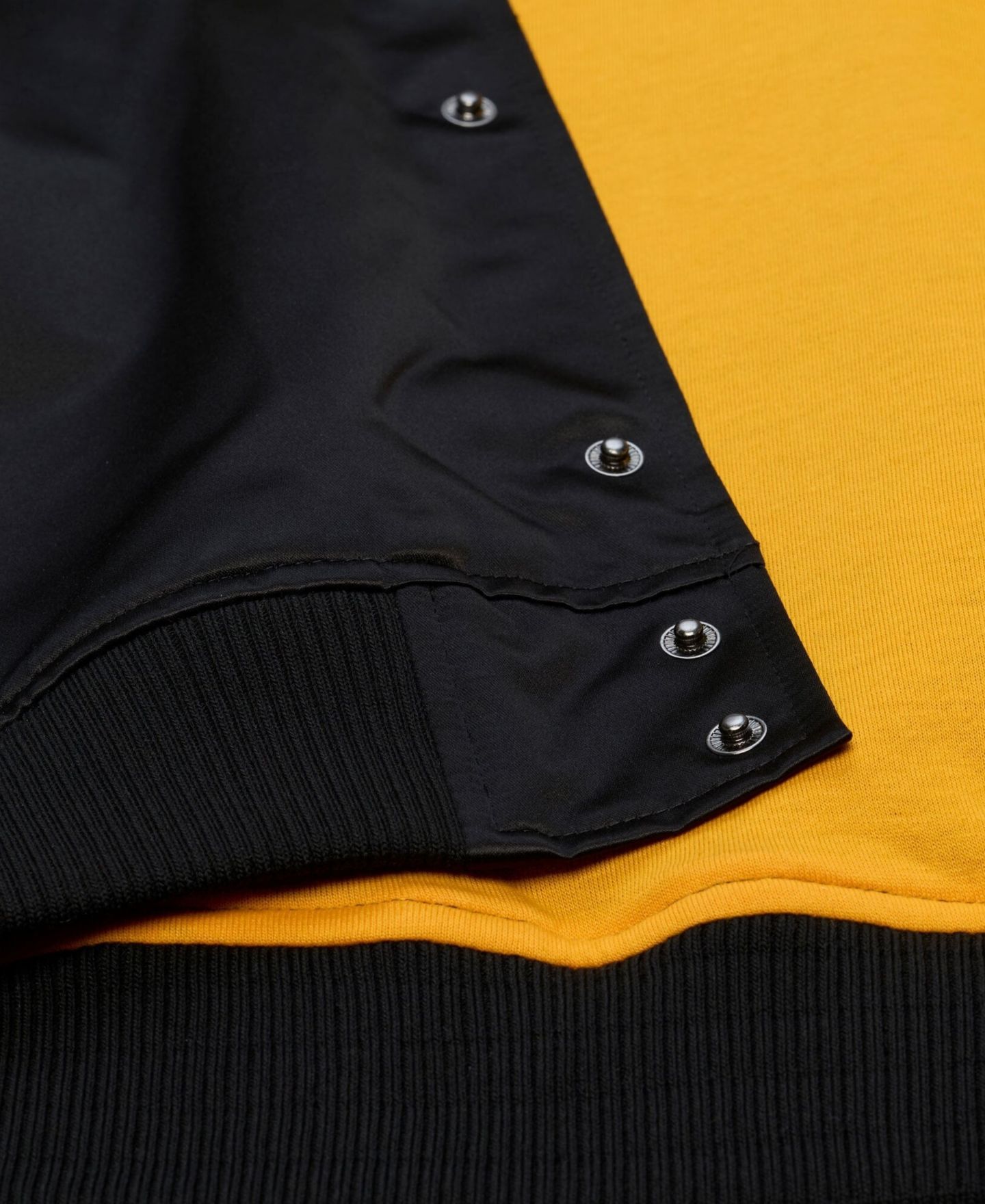 Мужская куртка Mitchell & Ness Black Los Angeles Lakers Hardwood Classics Head Coach Lightweight Satin Full-Snap — фото 4