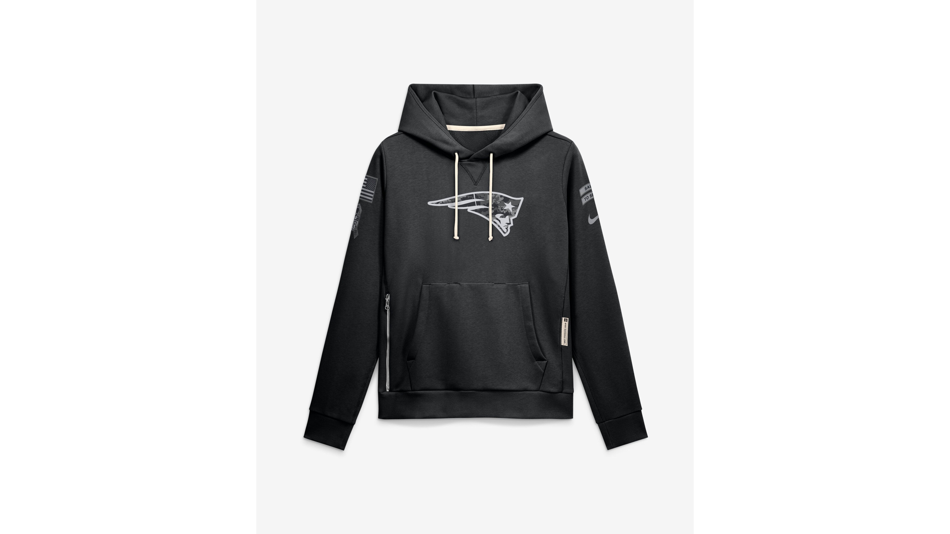 Nike Women's Black New England Patriots 2026 Salute to Service Sideline Dri-fit Pullover Hoodie